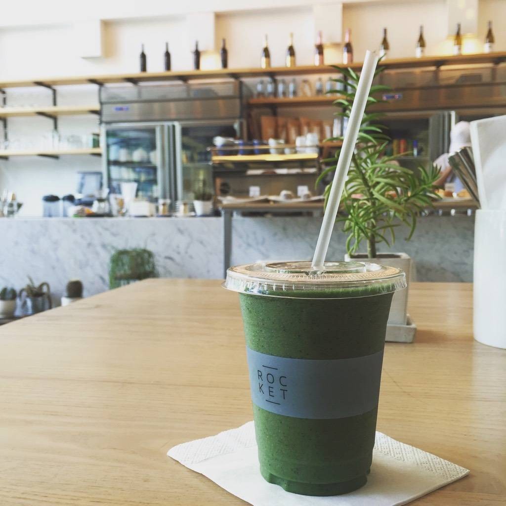 รีวิว Rocket Coffeebar พิมาน 49 green smoothies อร่อยดี Wongnai