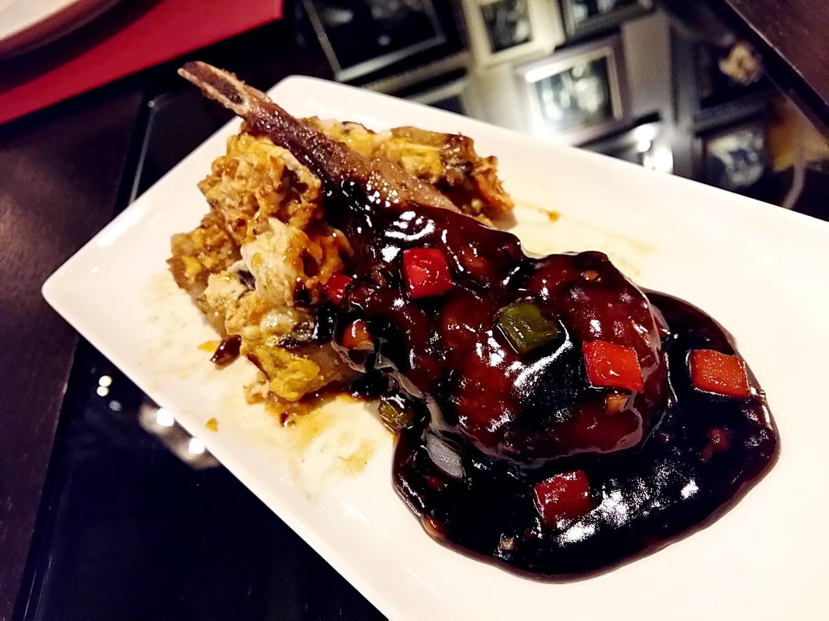 รีวิว Red Rose Chinese Restaurant & Jazz Lounge โรงแรมเซี่ยงไฮ้แมนชั่น