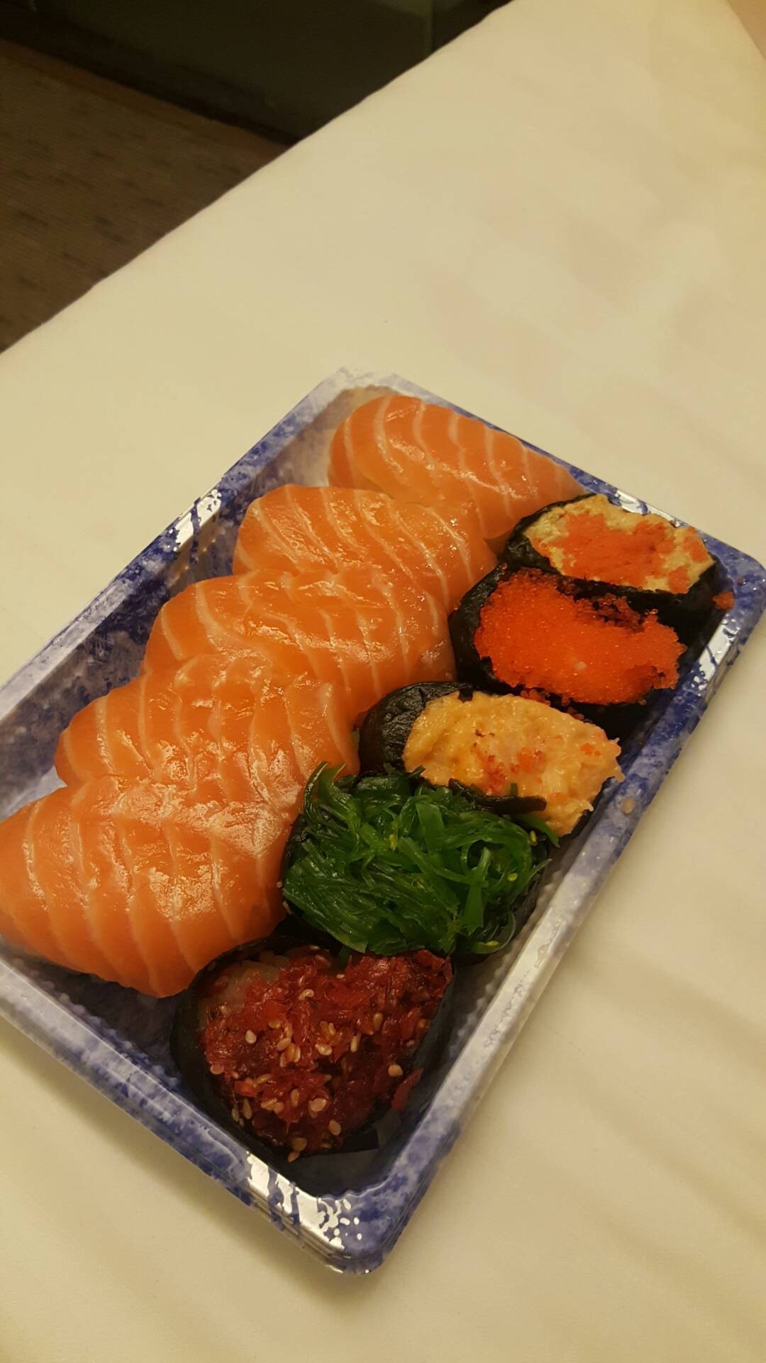 sushi-take-out-yao-ma-tai-wongnai