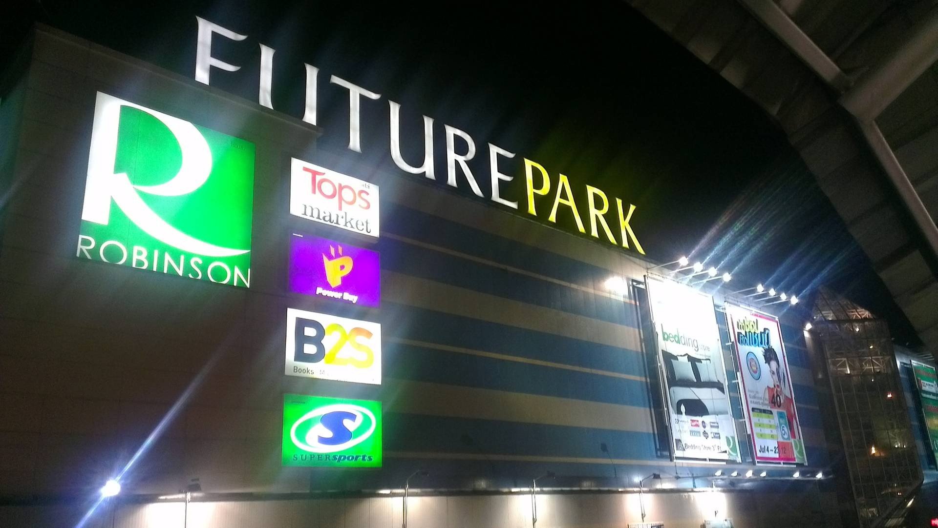 ร้านเสริมสวยและสปา ยอดนิยม ใน ฟิวเจอร์พาร์ค รังสิต