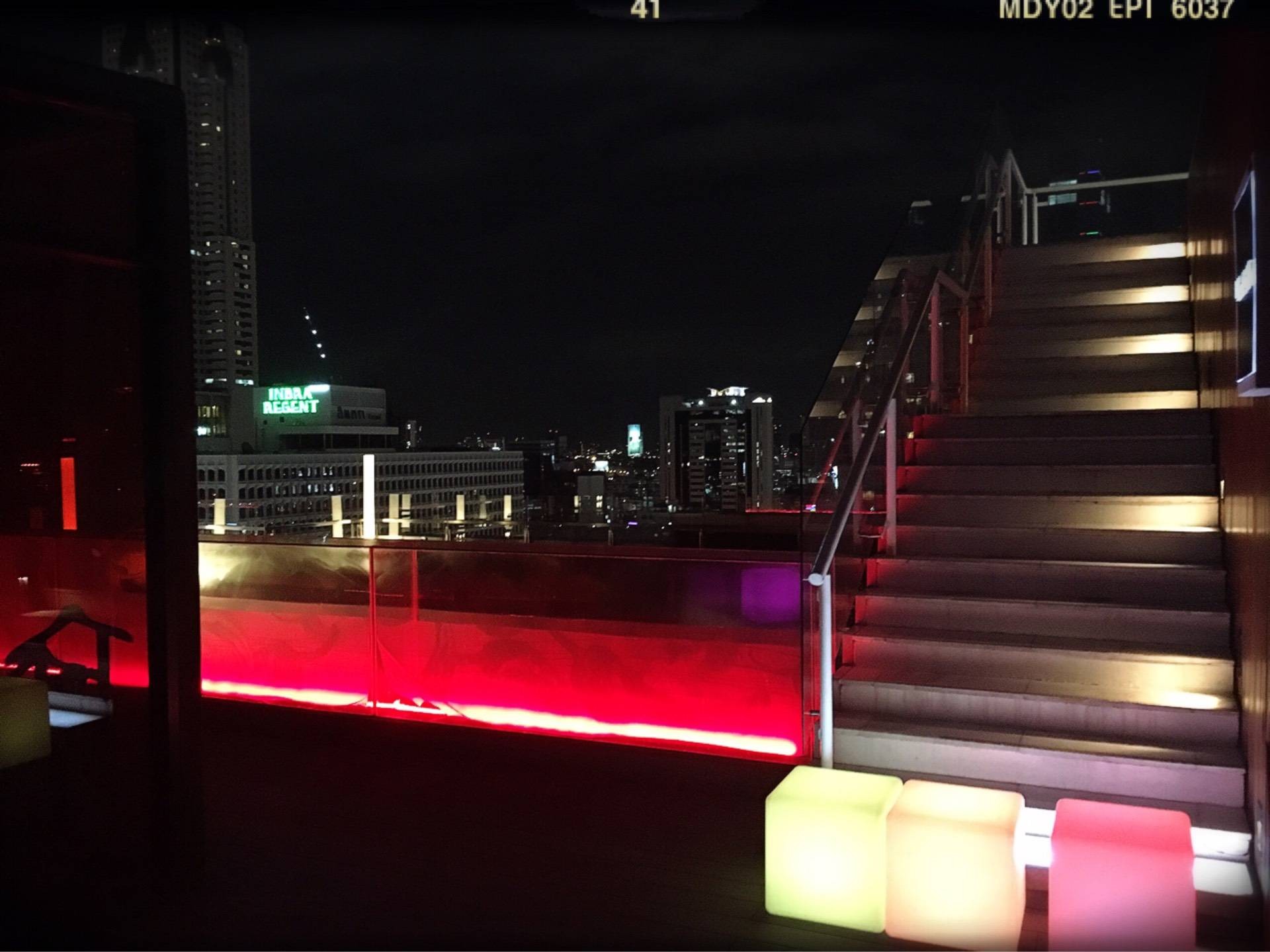 รูป WALK Rooftop Bar Centara Watergate Pavillion Hotel Bangkok