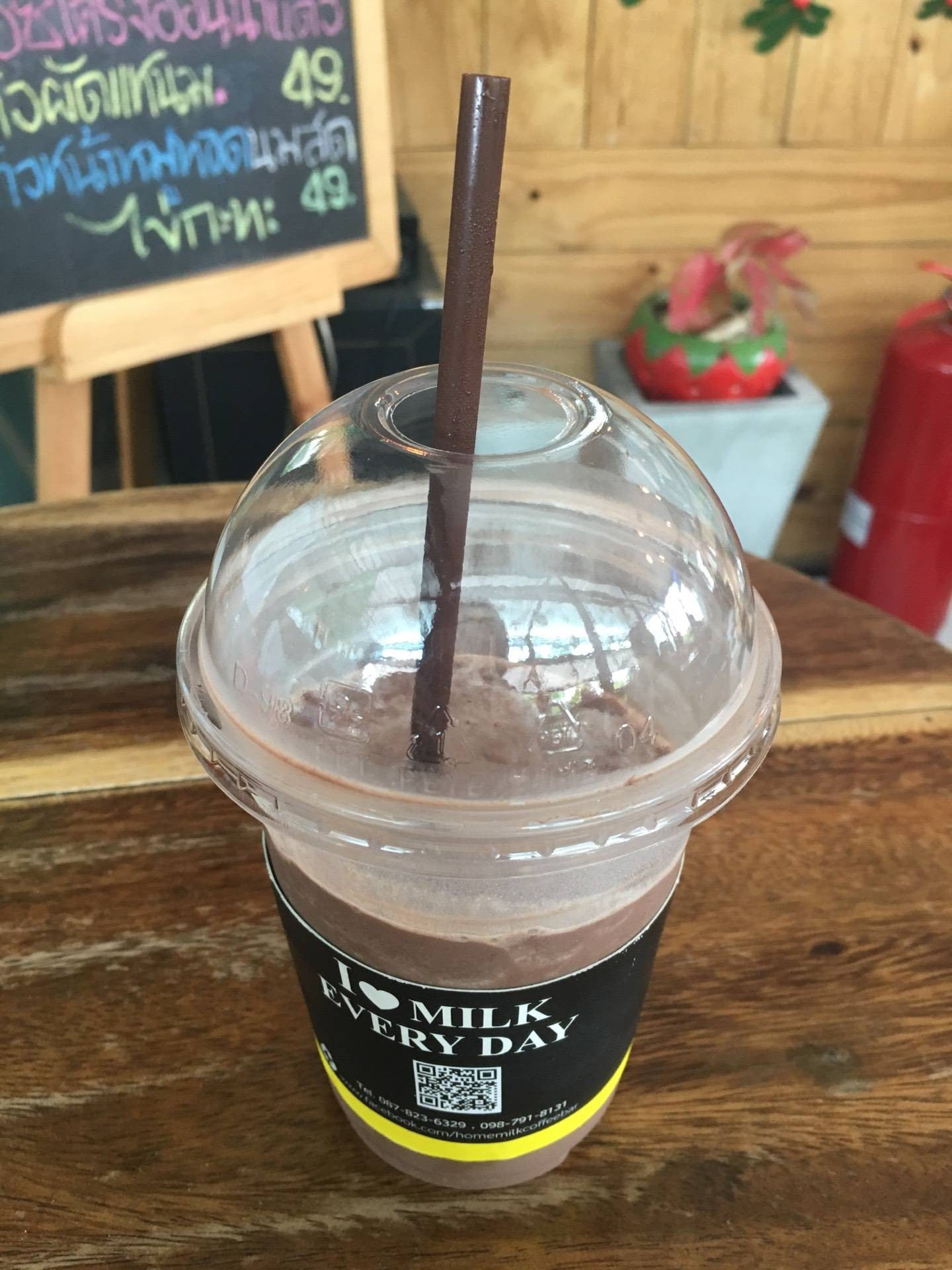 รีวิว Home milk coffee bar - นั่งสบาย ราคาไม่แพง