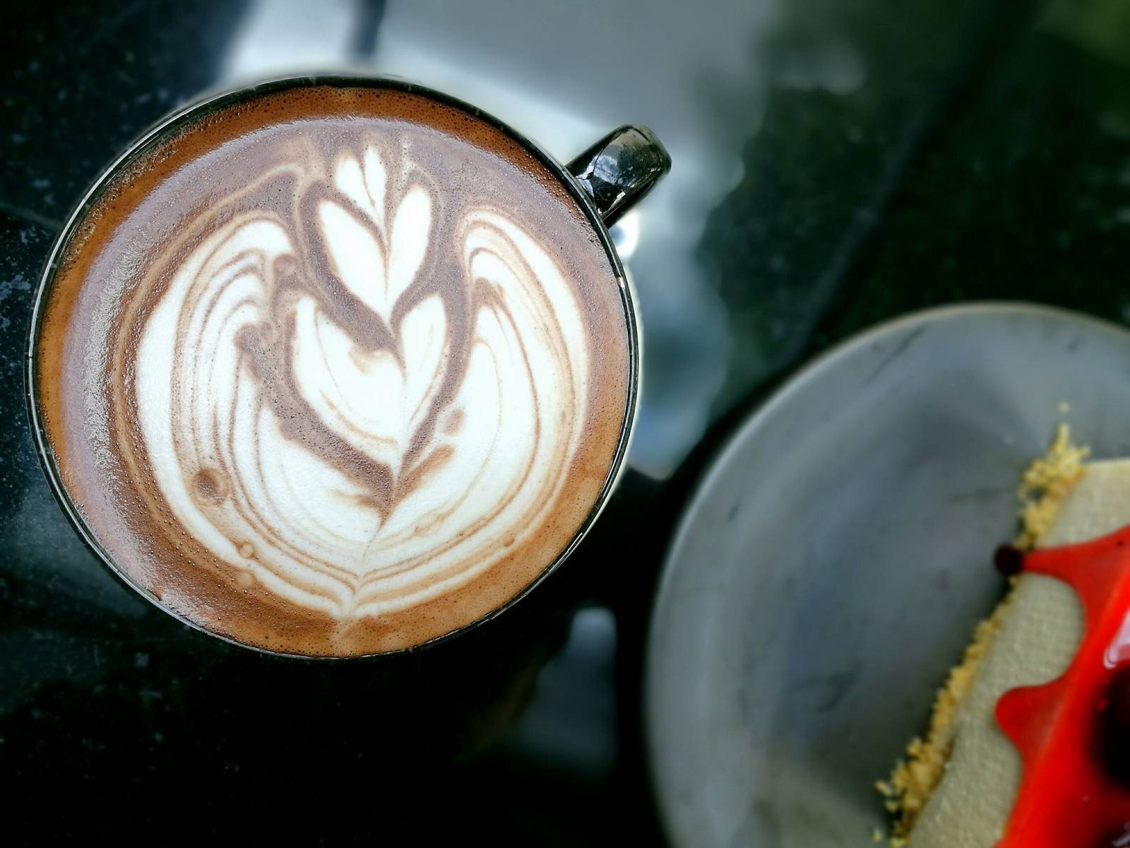 รีวิว SAMO coffee bar อยากจะนั่งชิลล์ นั่งทำงาน หรือนอนดึกไม่รู้ไปไหน