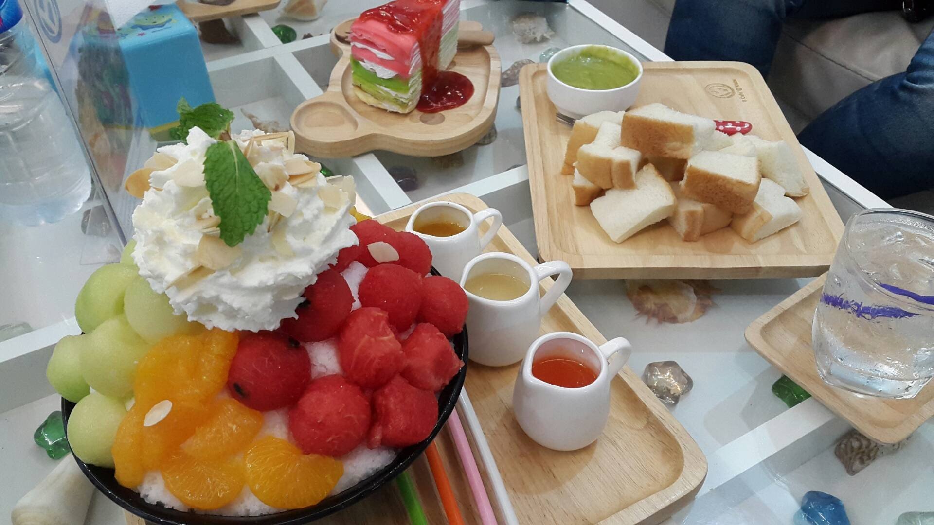 รีวิว B Cafe' And Restaurant - ร้านตกแต่งได้น่ารัก - Wongnai