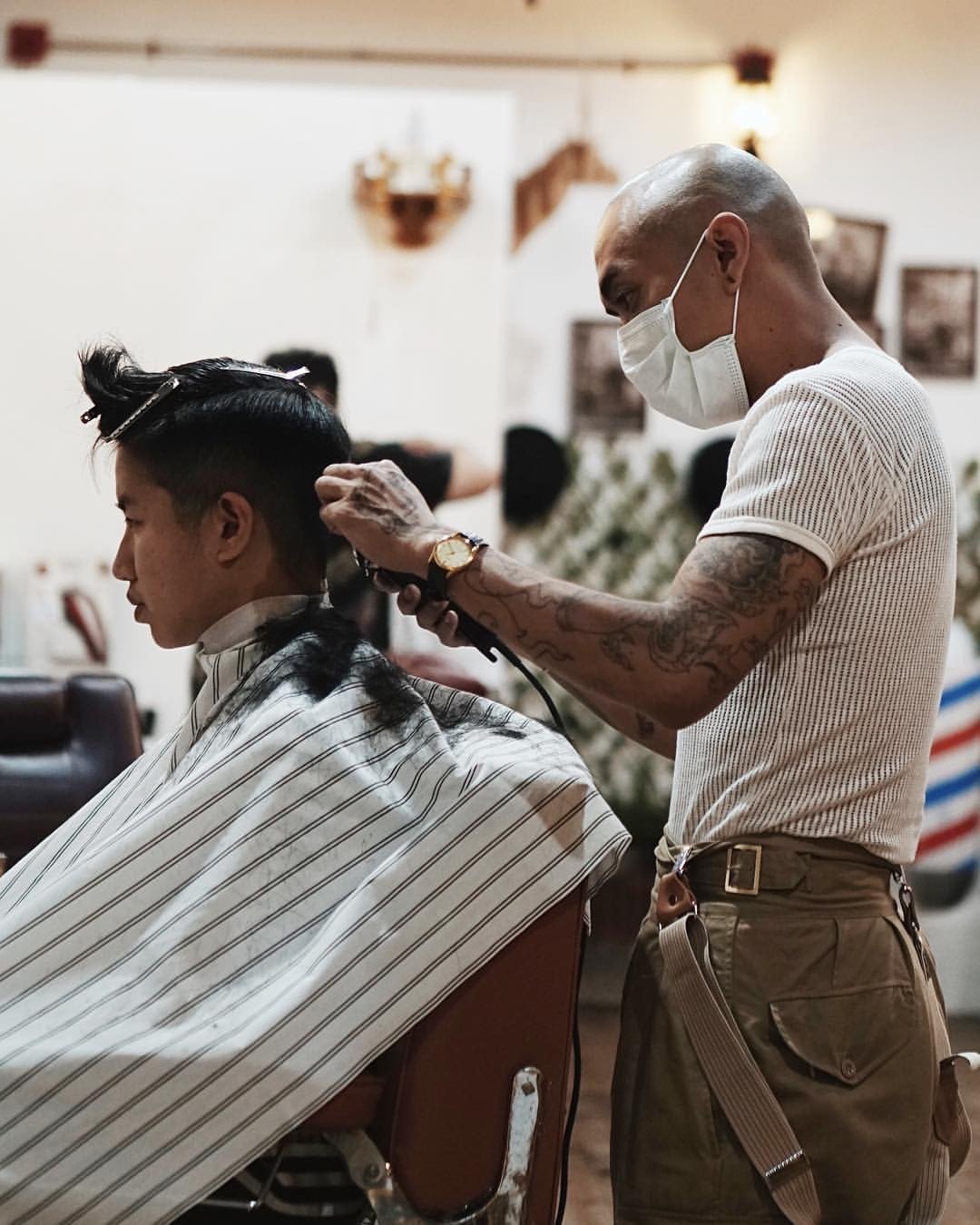 รูป Three Brothers Barber Shop