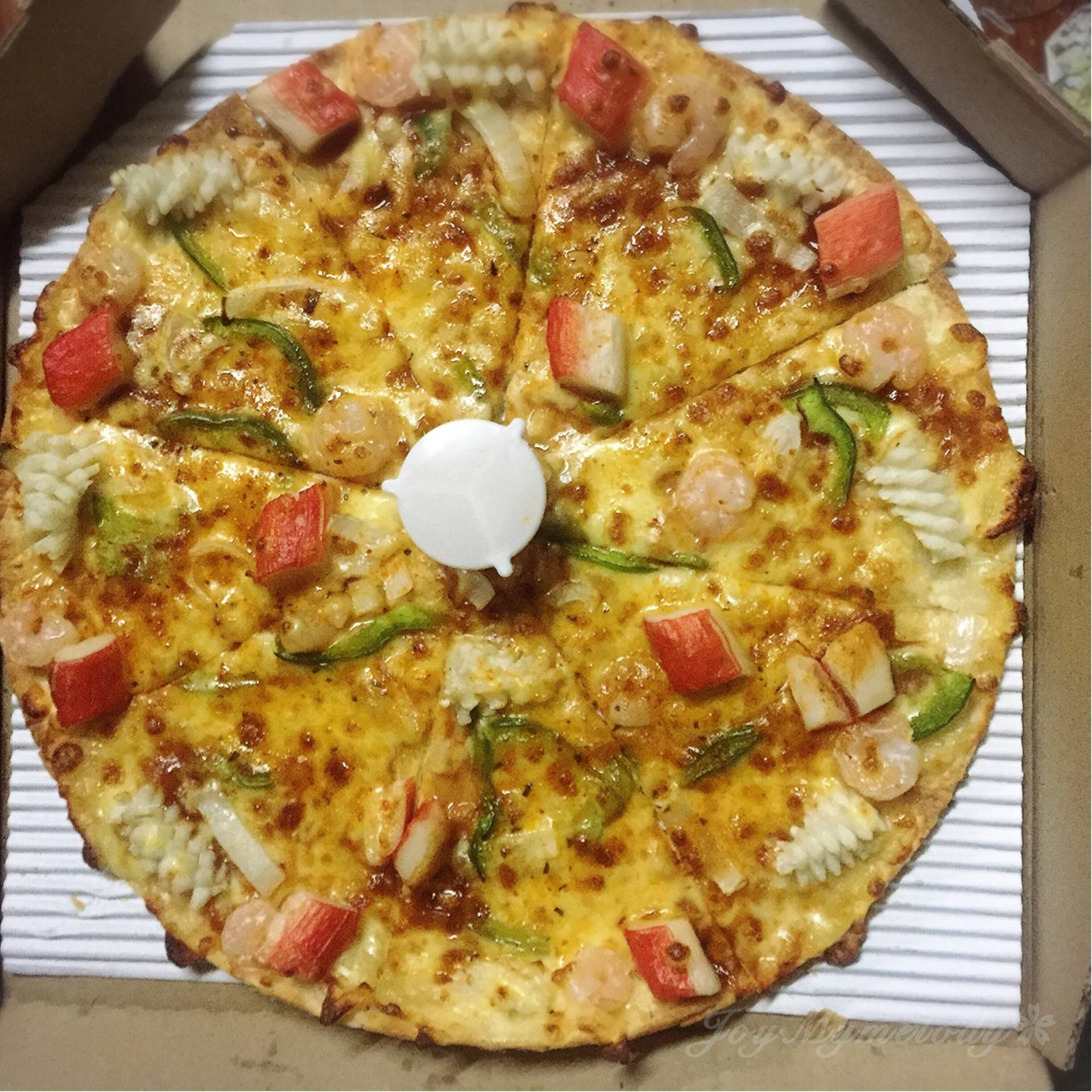 Seafood • Spicy Sauce, Cheese, Shrimp, Squid, Crab Meat, Green Capsicum