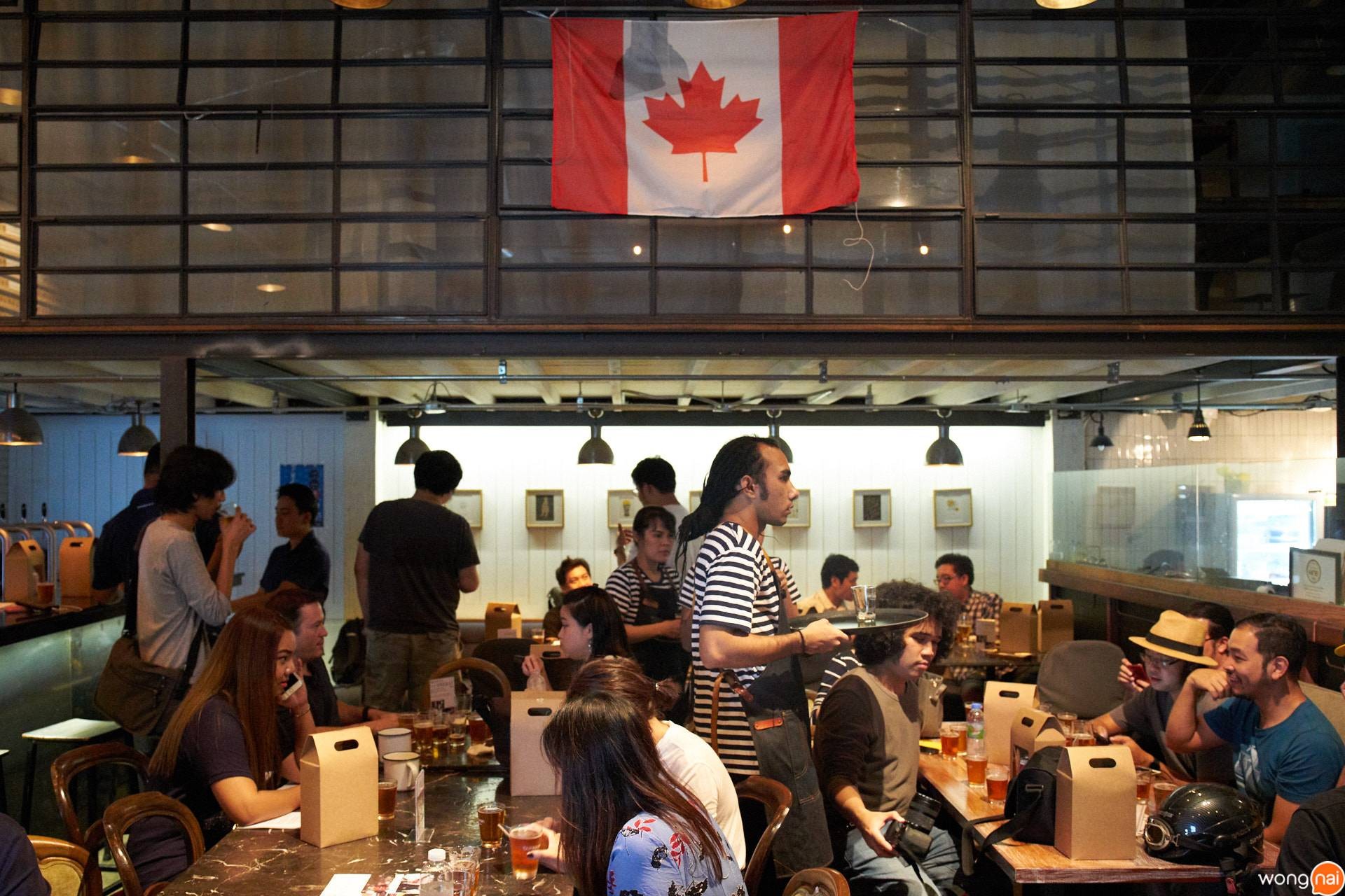 บรรยากาศร้าน Taproom