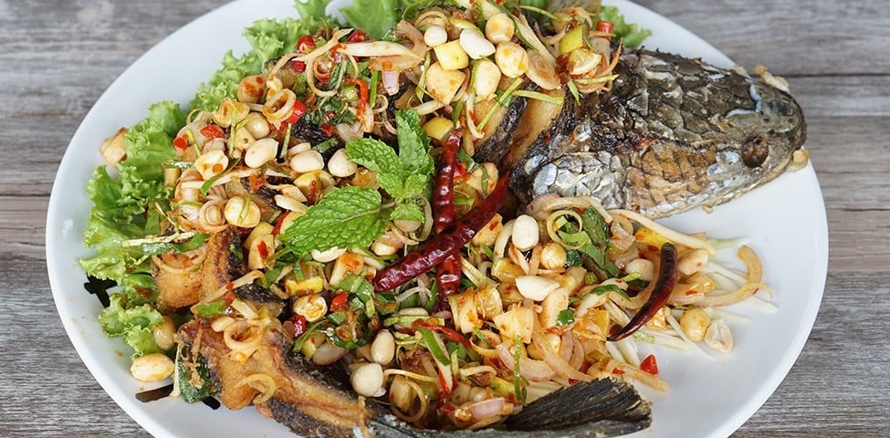 วิธีทำ “ปลาช่อนลุยสวน” เมนูอาหารไทยรสแซ่บซี้ดทำง่าย อร่อยไม่แพ้ร้านดัง