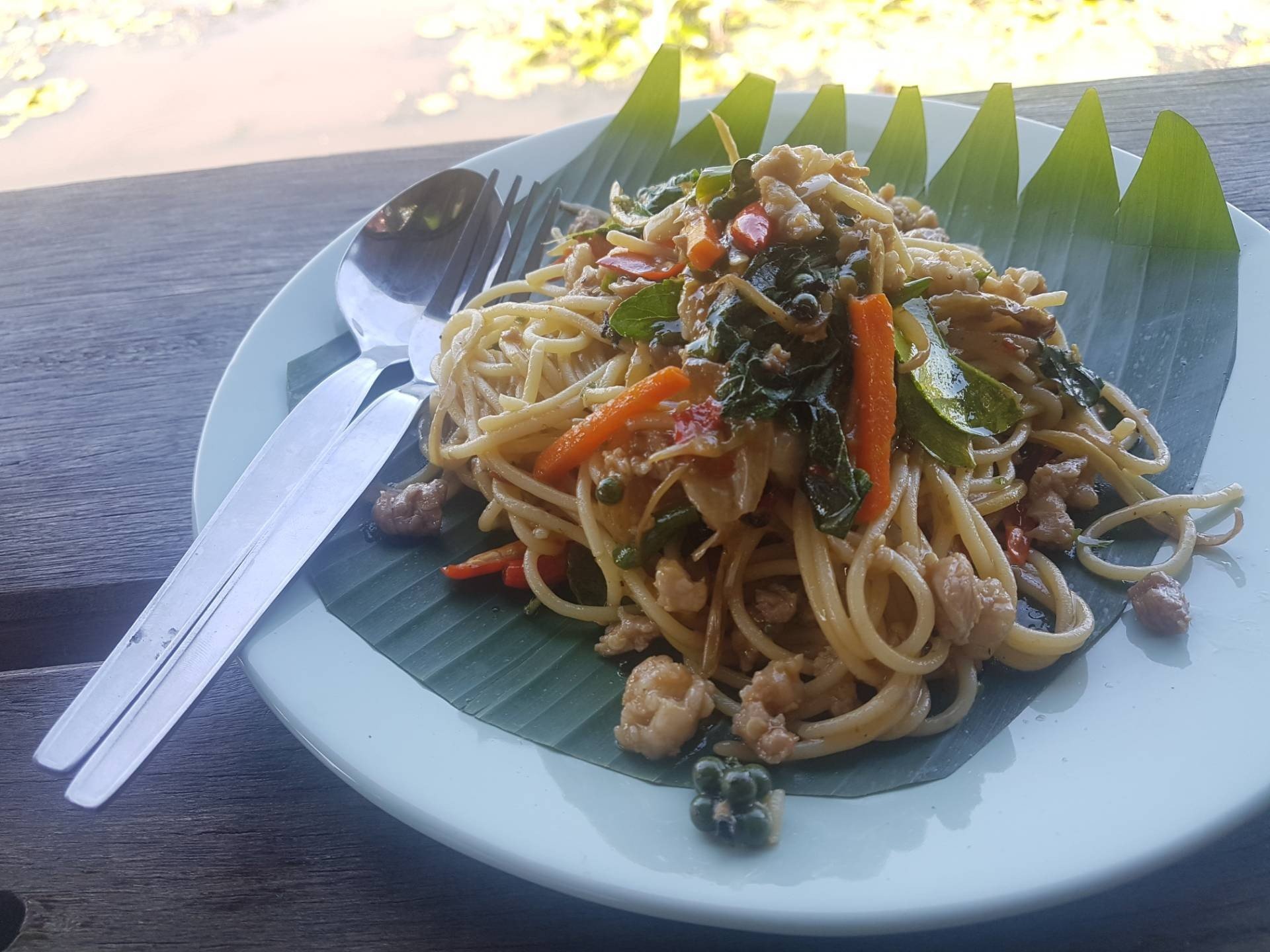 เมนูของร้าน Red Lotus Cafe ตลาดทุ่งบัวแดง บางเลน