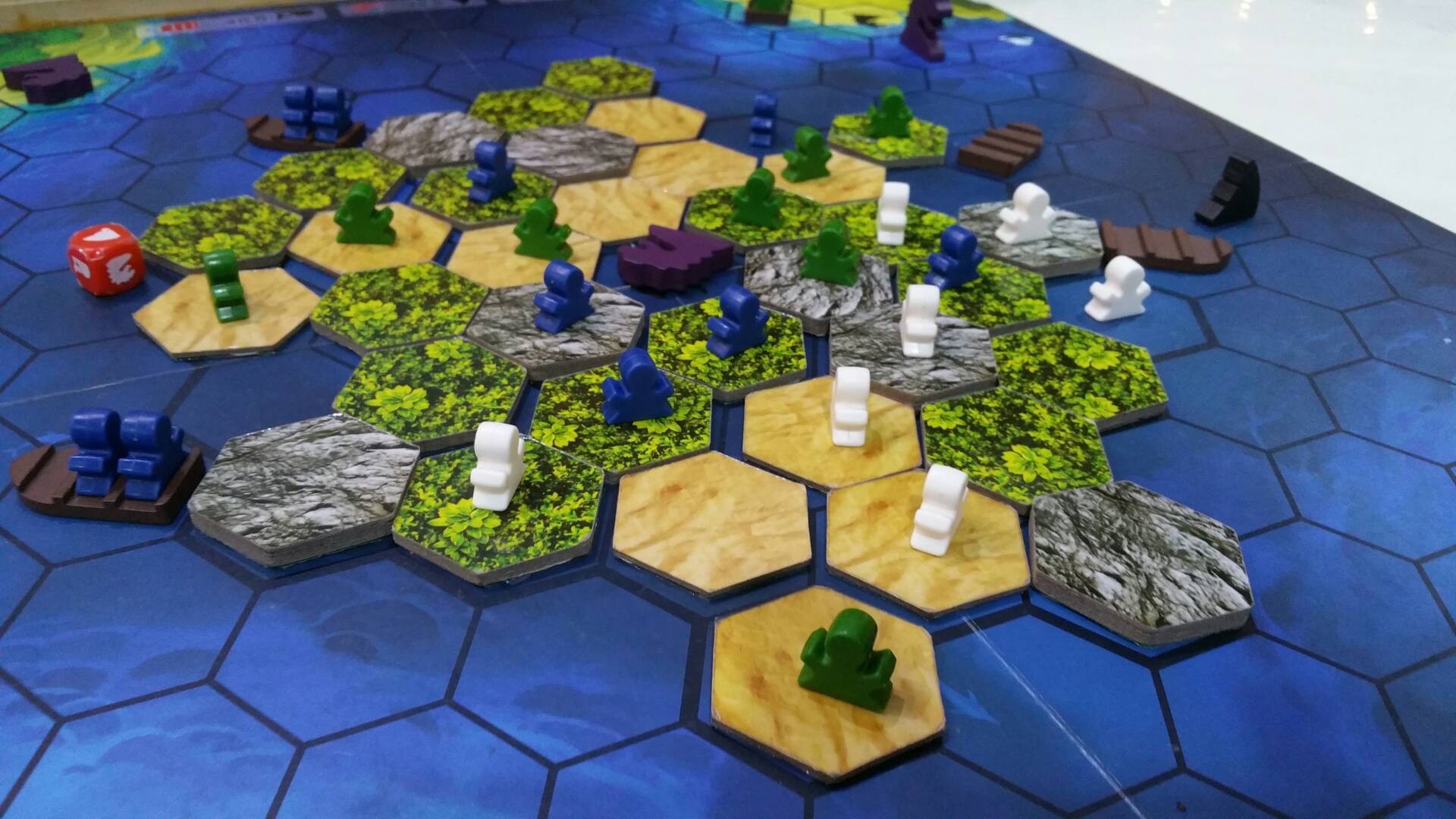 รูป Dice Cup Board Game Cafe