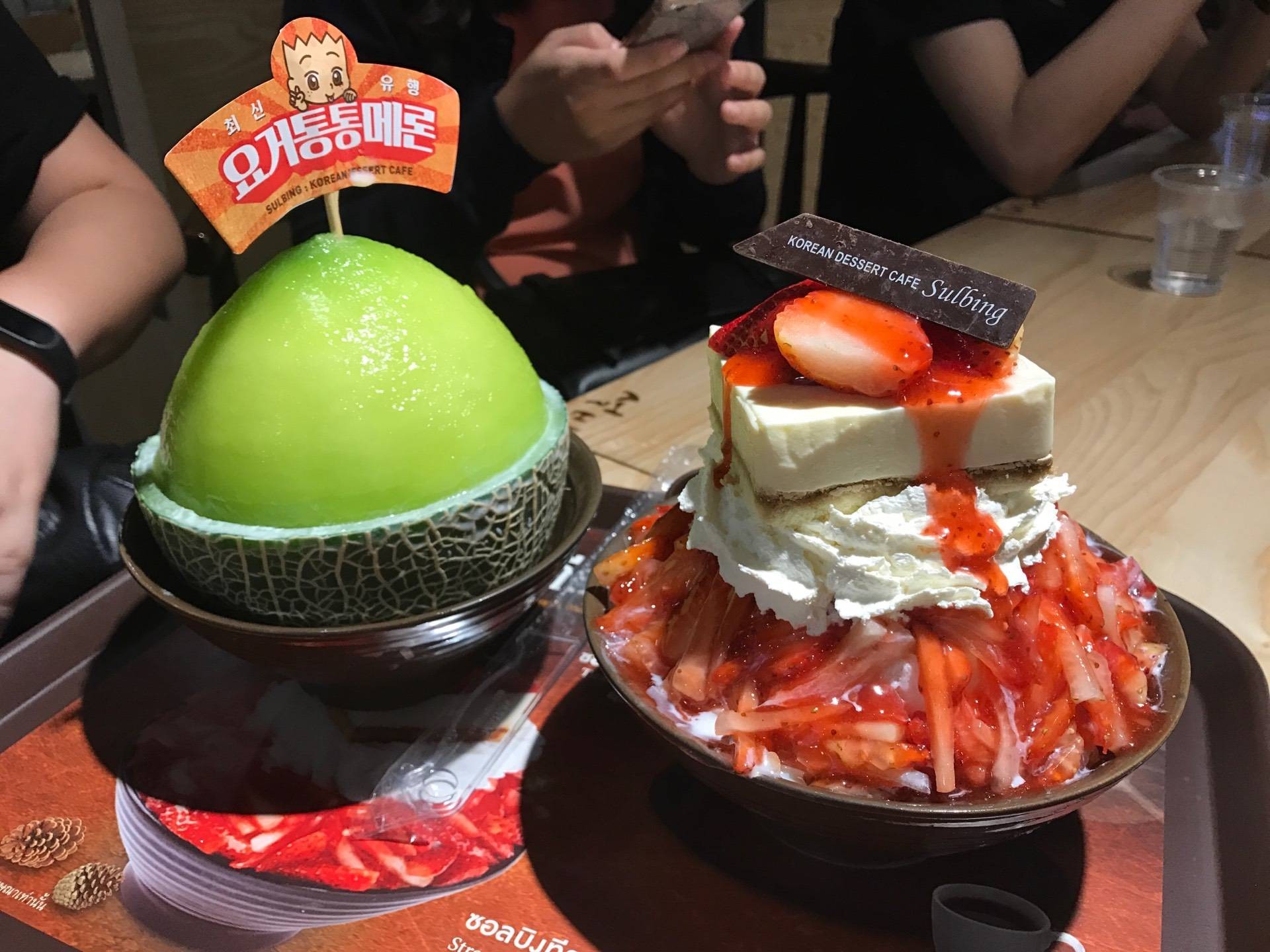 ร ว ว Sulbing Korean Dessert Cafe สยามสแควร ซอย 2 น ำแข งใสป ยน มถ วยใหญ เคร องจ ใจ Wongnai