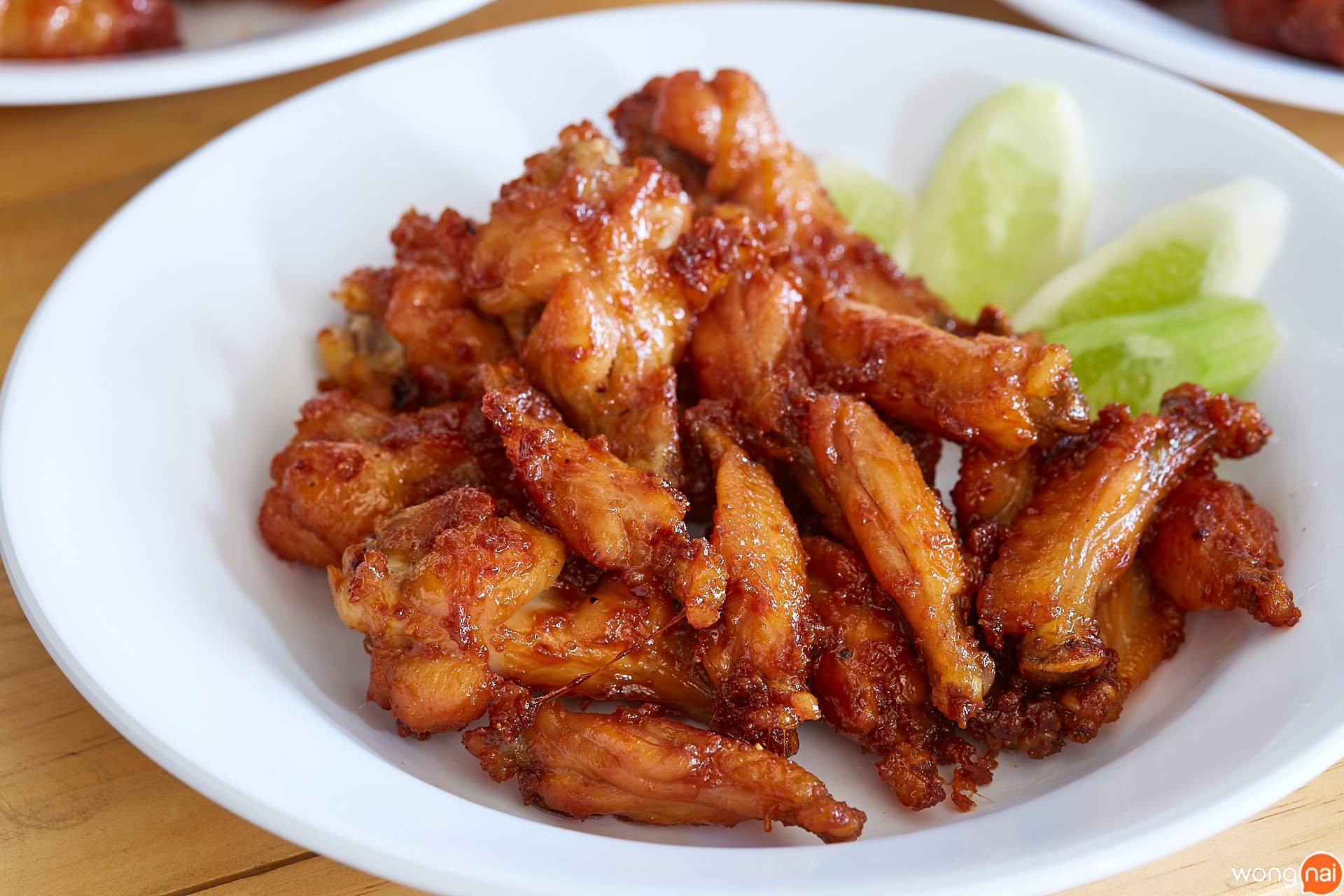 ไก่ทอด ร้าน หมูทอด BunBun