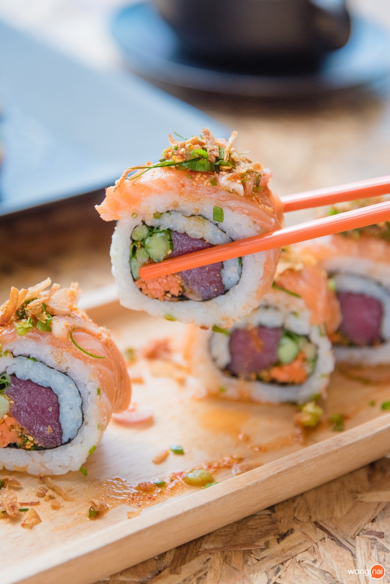 เมนู “Heaven Buddy E-San Roll” ของร้าน “Masaaki Sushi” ภูเก็ต