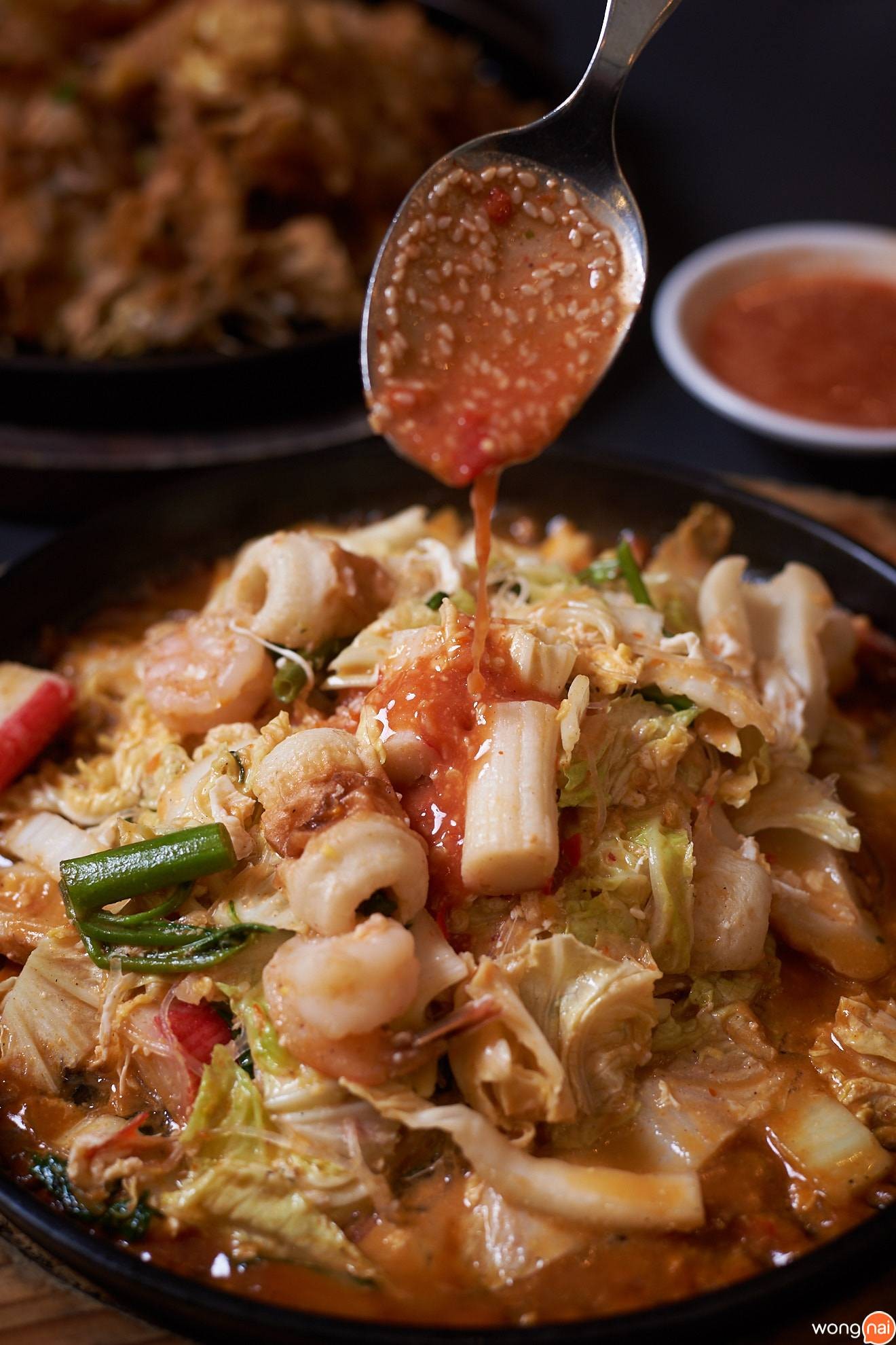 สุกี้รวมมิตรกระทะร้อน Food Republic