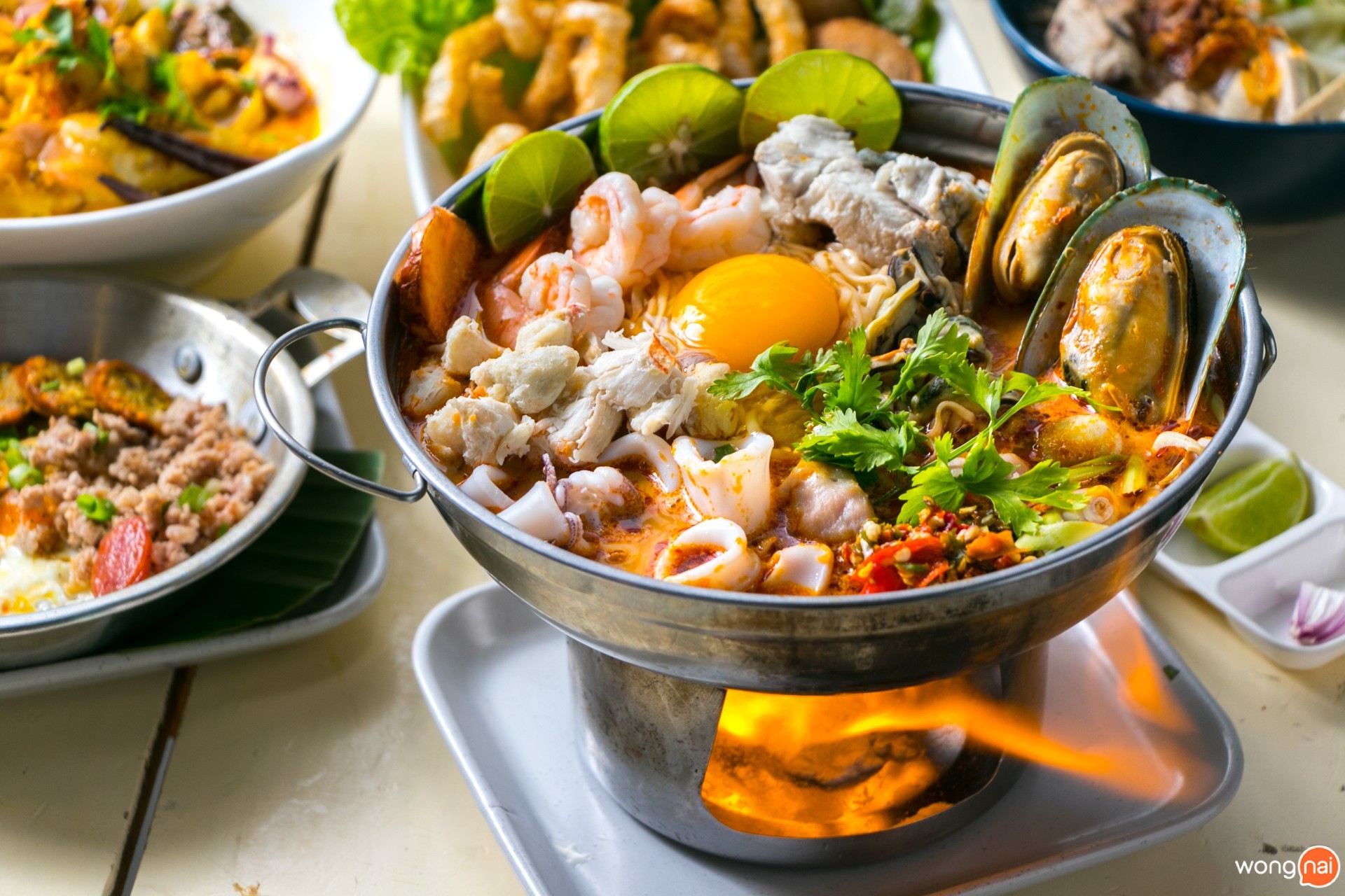 เมนู มาม่าหม้อระเบิด ร้าน Zood zood นิมมาน เชียงใหม่