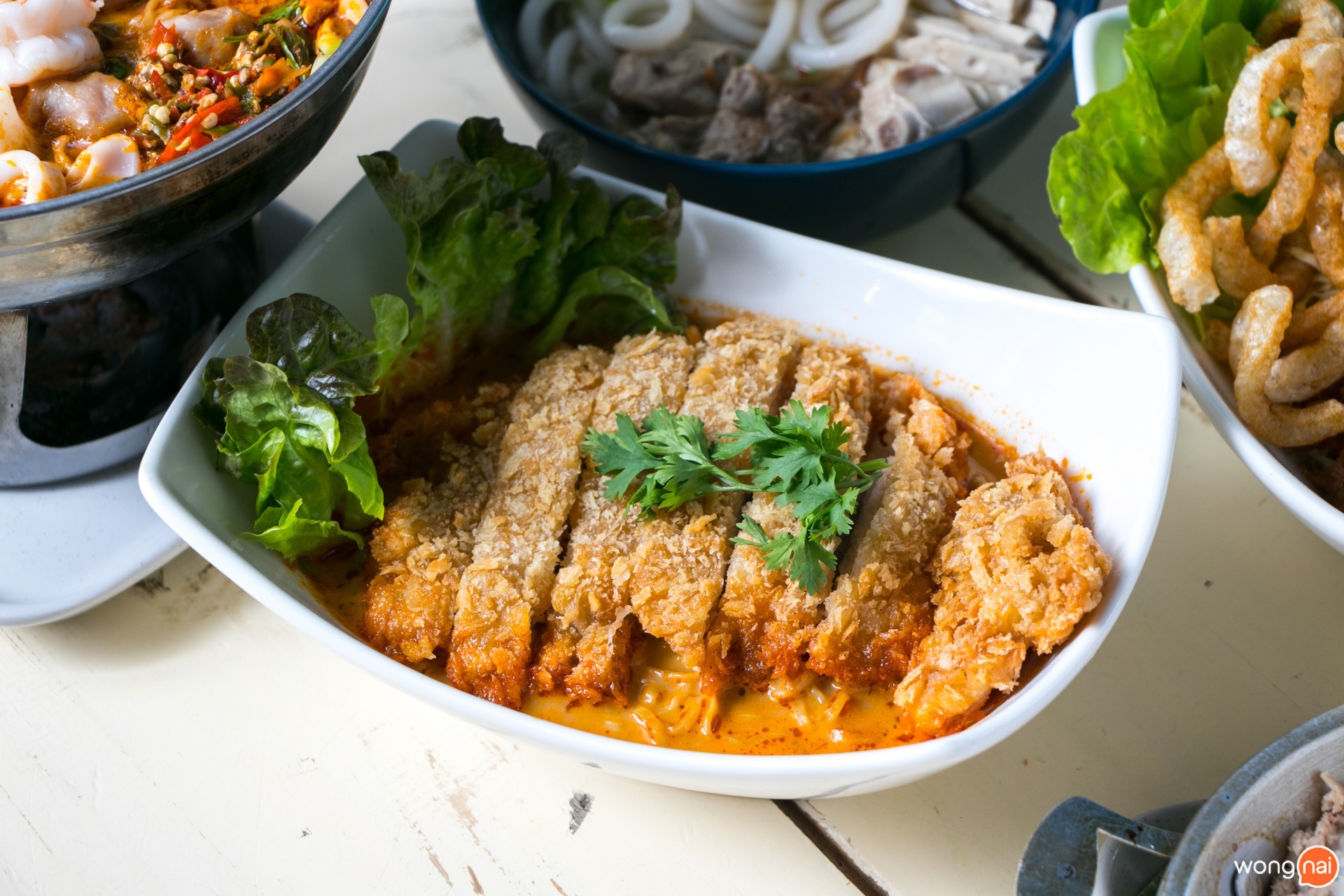 เมนู ก๋วยเตี๋ยวหมูทอด ร้าน Zood zood นิมมาน เชียงใหม่