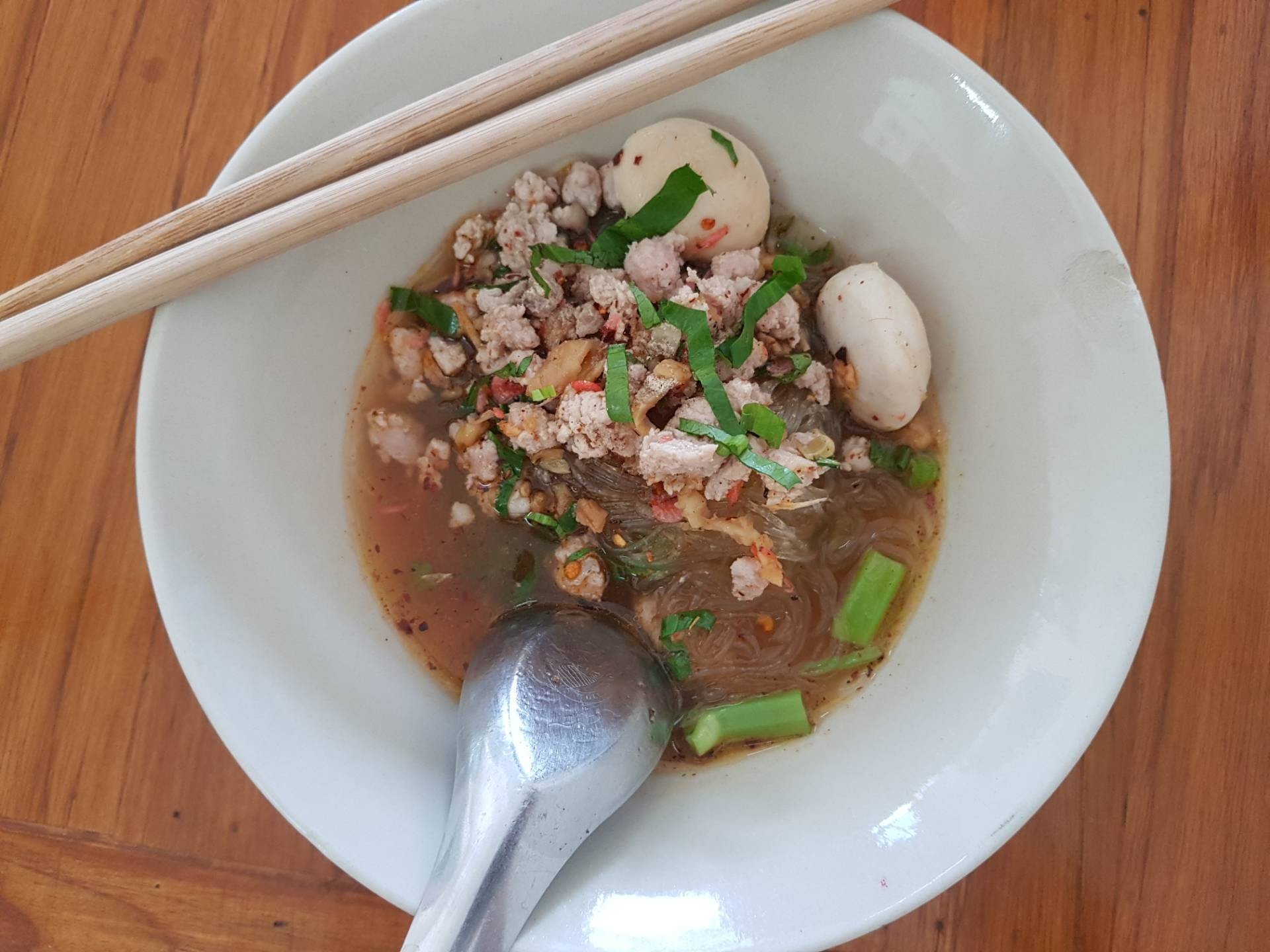 เมนูของร้าน ก๋วยเตี๋ยวเรือหน้ามน บางเลน