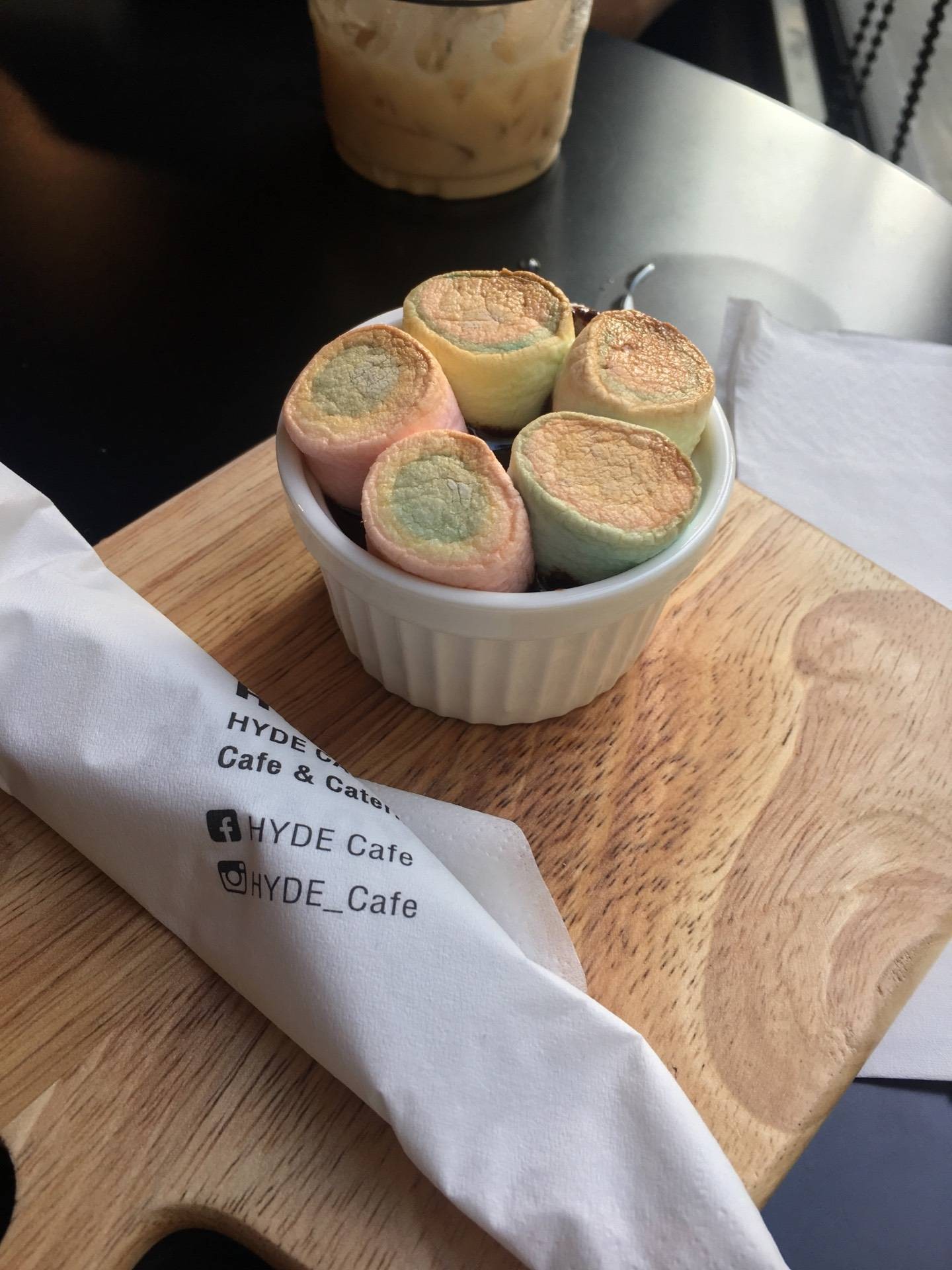 รีวิว HYDE Cafe Siam Square One ชั้น 7 วิวสวย อ่านหนังสือได้