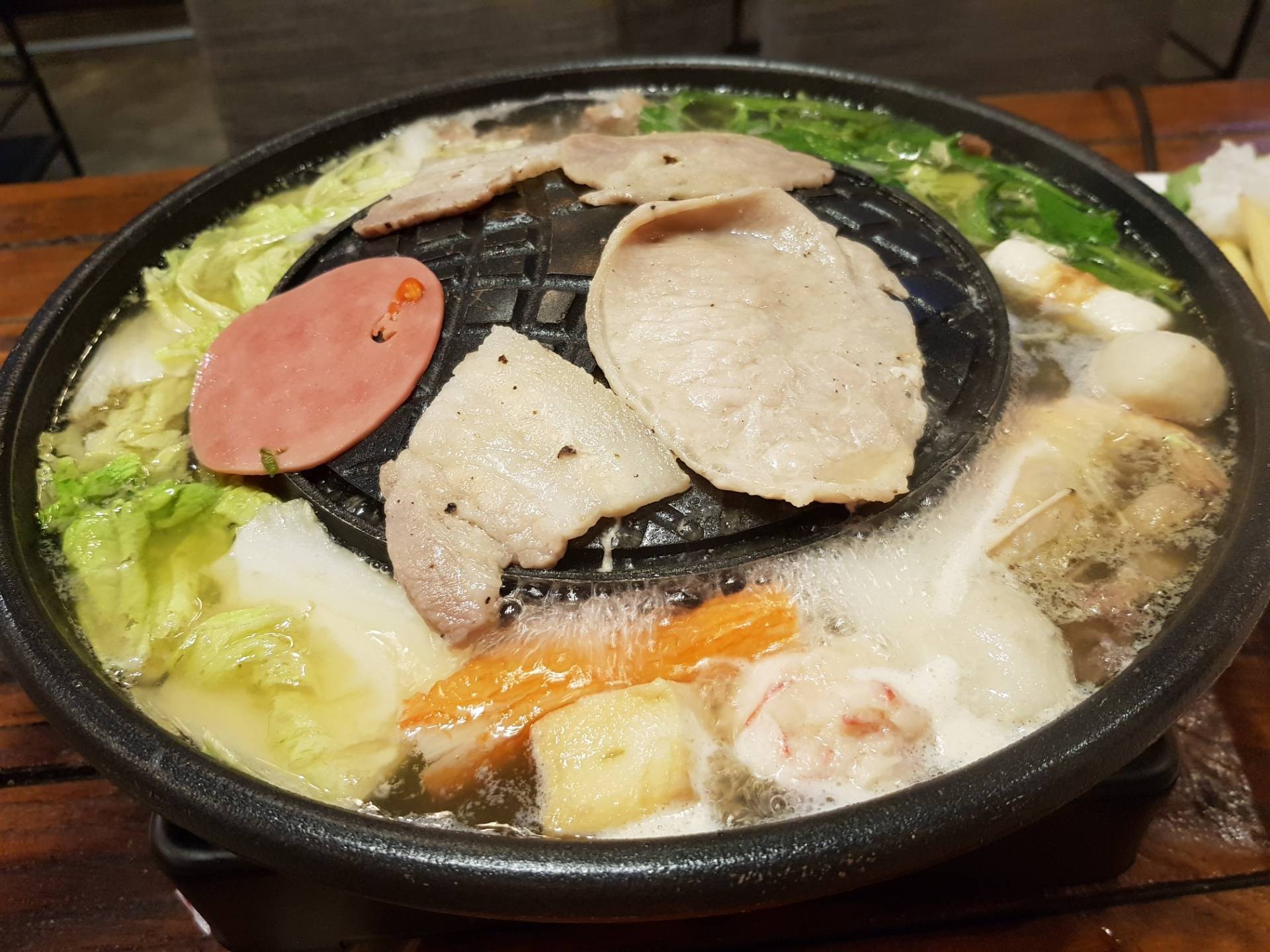 ร้าน Fluke Shabu & Grill ราชพฤกษ์ รีวิวร้านอาหาร Wongnai