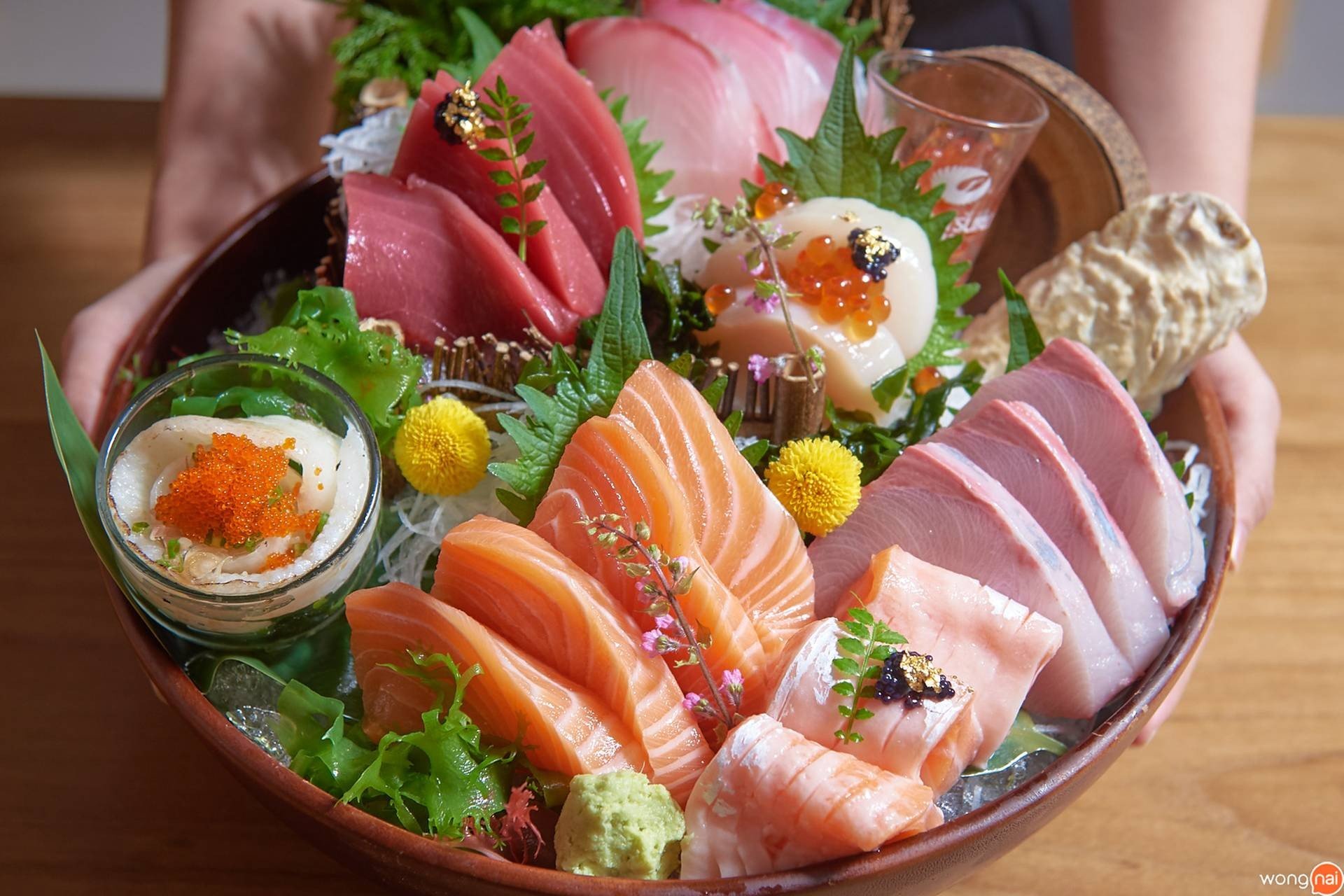 “Ocean' 8 Sashimi Set” ของร้าน Sushi Seki