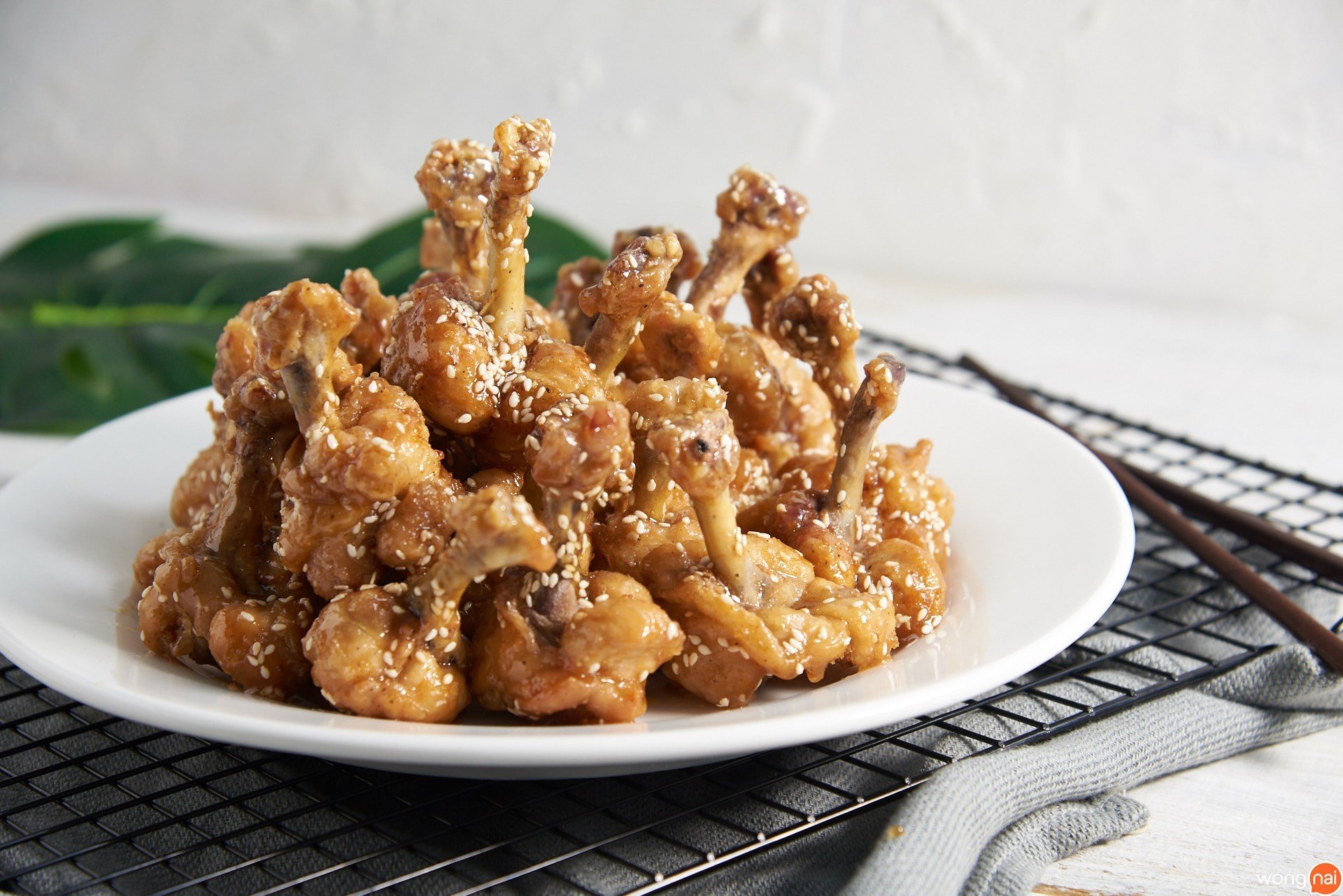 ไก่ทอดซอสน้ำผึ้ง