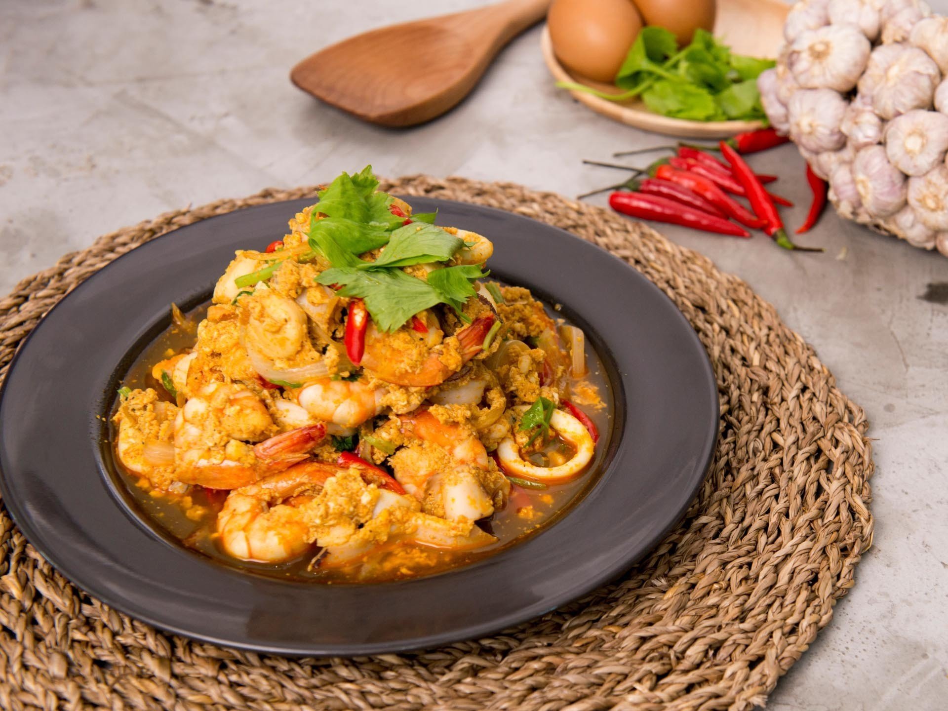 ทะเลผัดผงกะหรี่