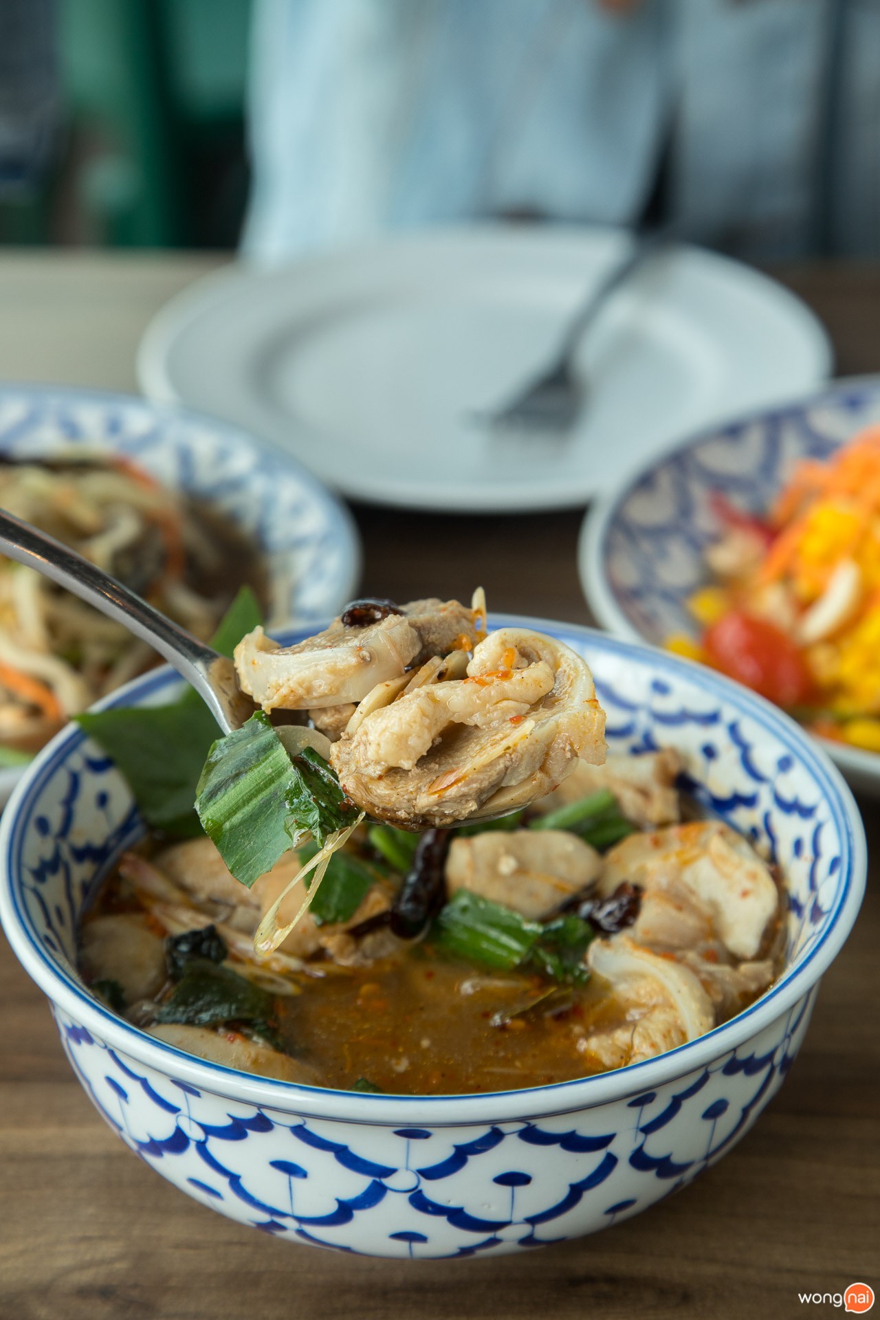 Ribs and Wings เมกะ บางนา ซี่โครงหมู ปีกไก่ทอด