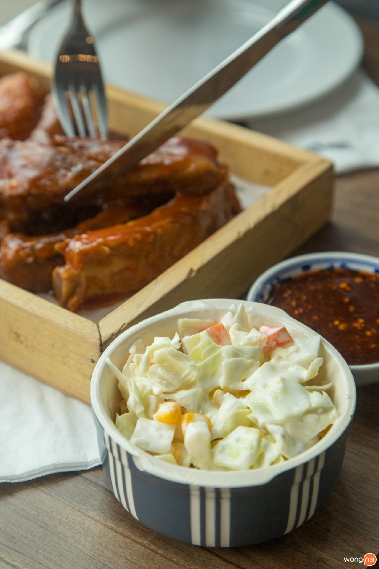 Ribs and Wings เมกะ บางนา ซี่โครงหมู ปีกไก่ทอด