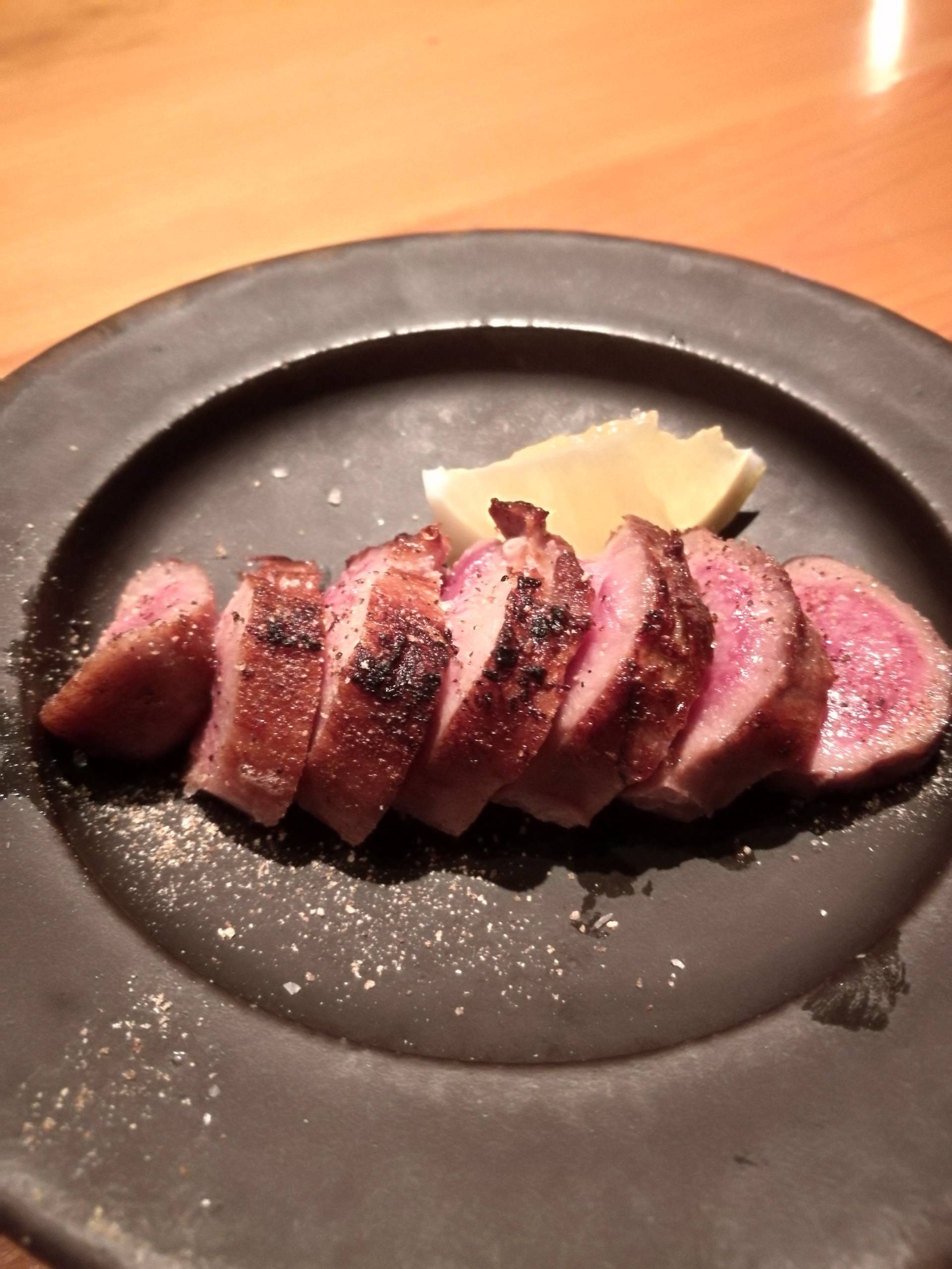 รีวิว Gen Japanese Charcoal Grill Restaurant & Bar ไก่ย่างรสดีบรรยากาศเยี่ยม