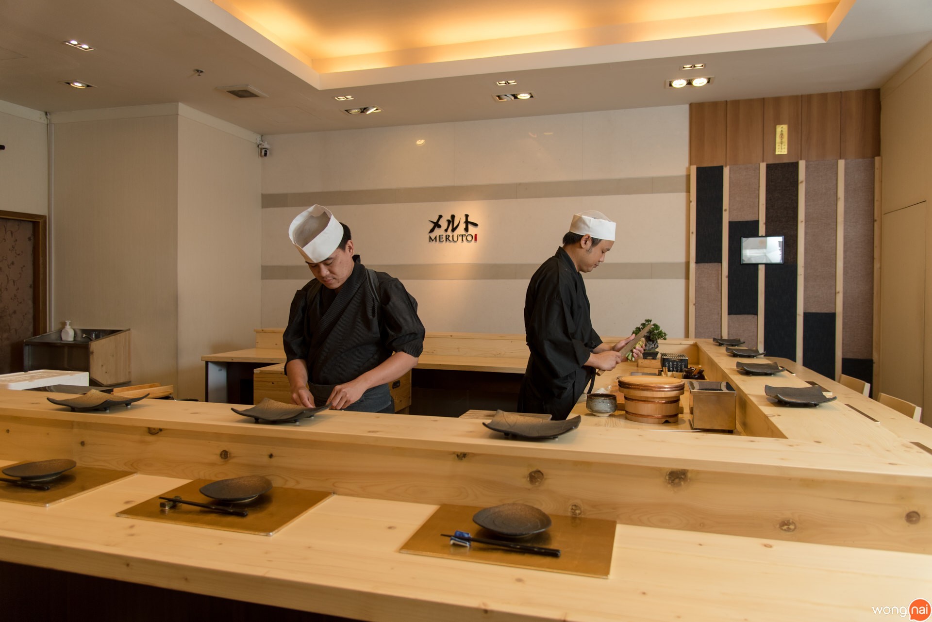 บทสัมภาษณ์ของ "เชฟอาร์ม - กีรติ บุตคีวงษ์" เจ้าของร้าน "Meruto Sushi"