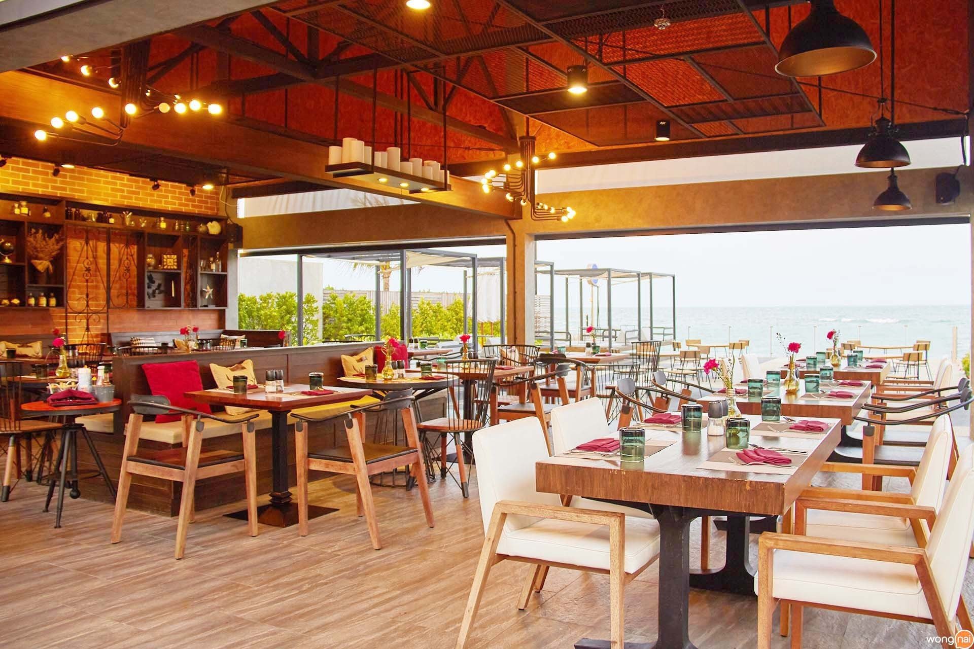Coral Vine Bar & Restaurant