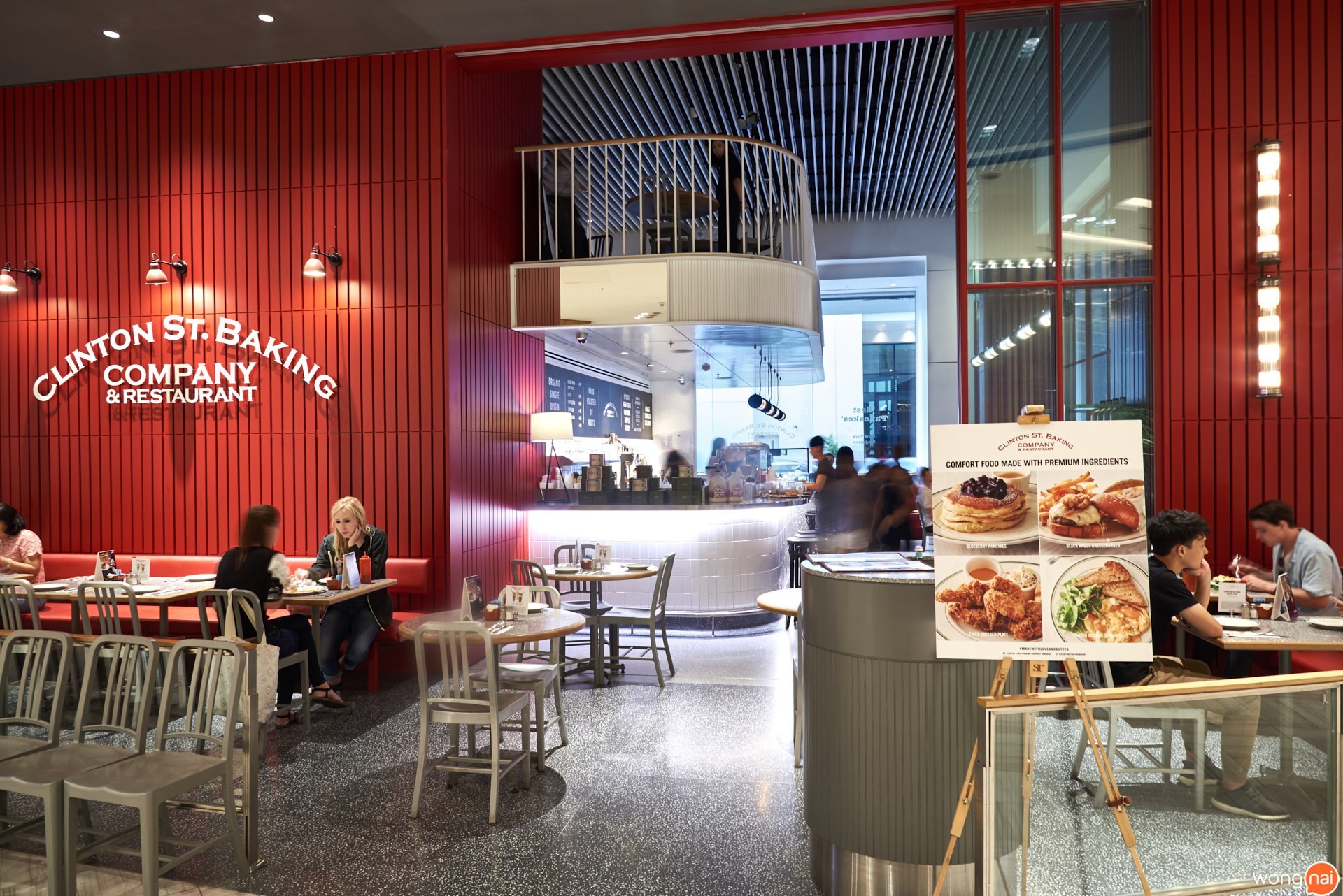ร้าน "Clinton Baking Street Bangkok"