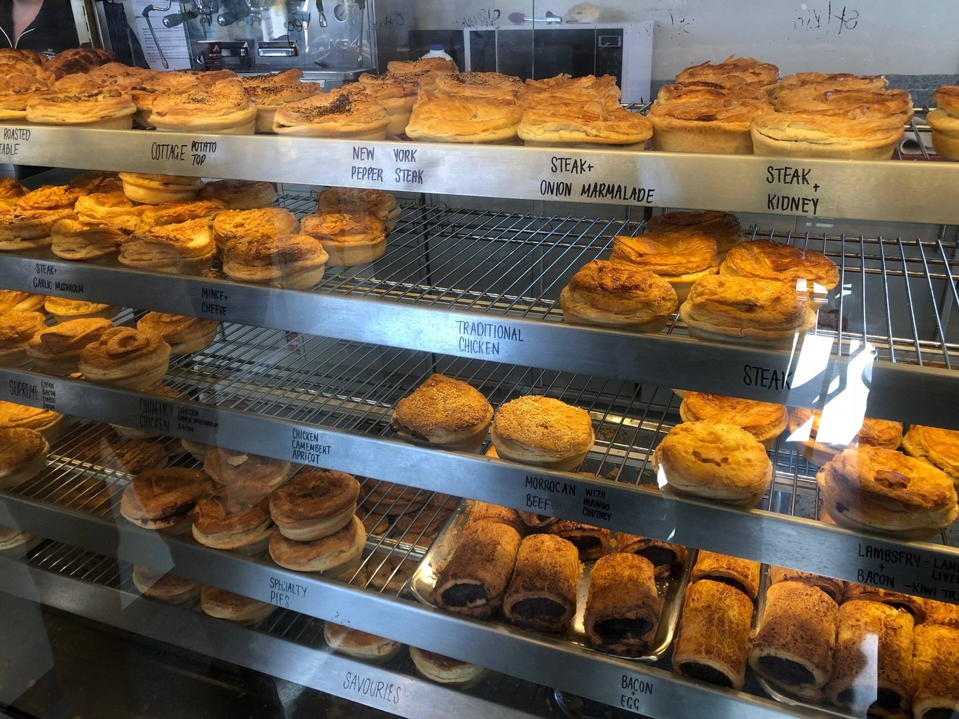 ร้าน The Famous Sheffield Pie Shop รีวิวร้านอาหาร