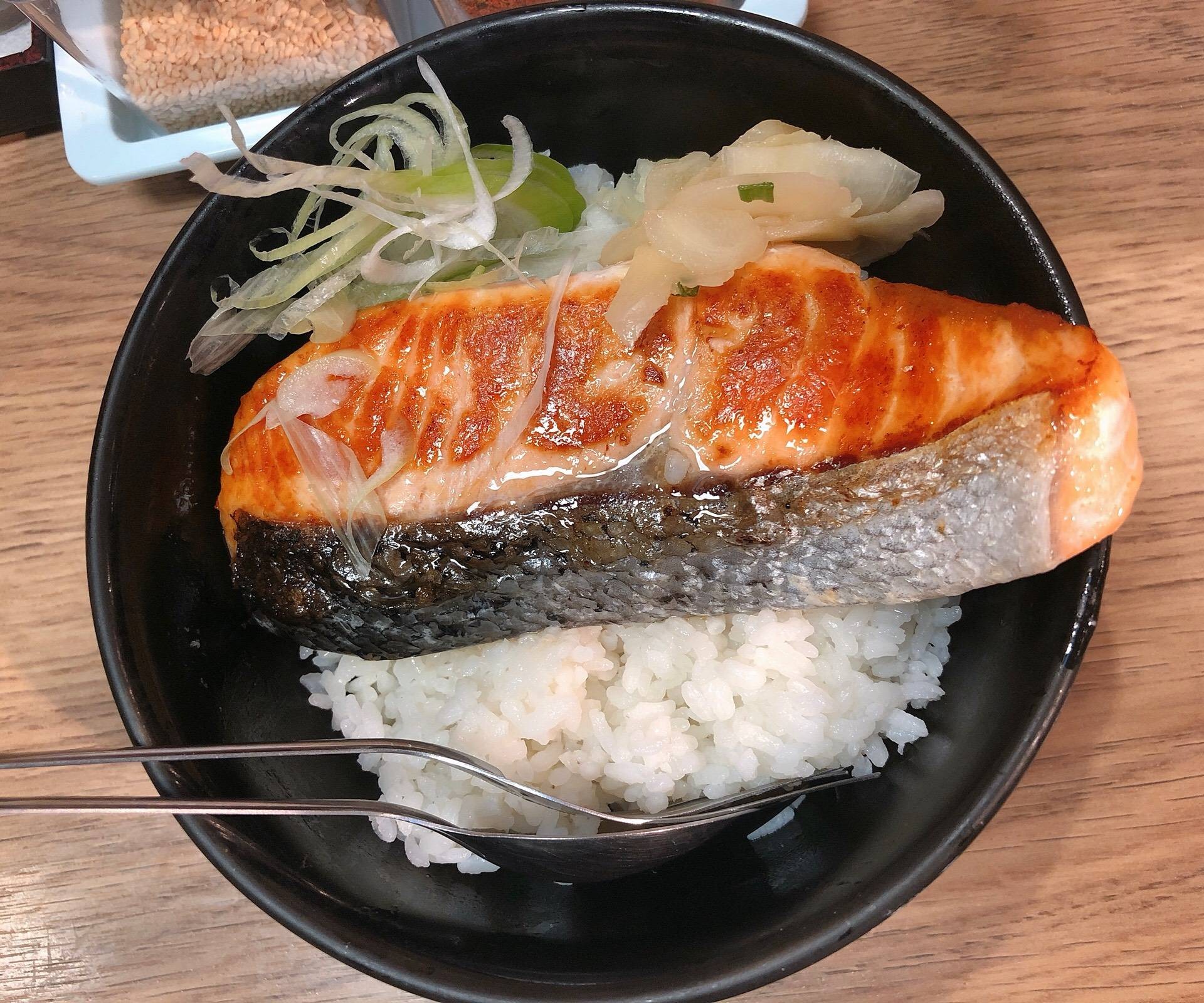 รีวิว KIN ramen & donburi เซ็นทรัล ลาดพร้าว - ร้านอาหารญี่ปุ่น เป็นร้าน ...