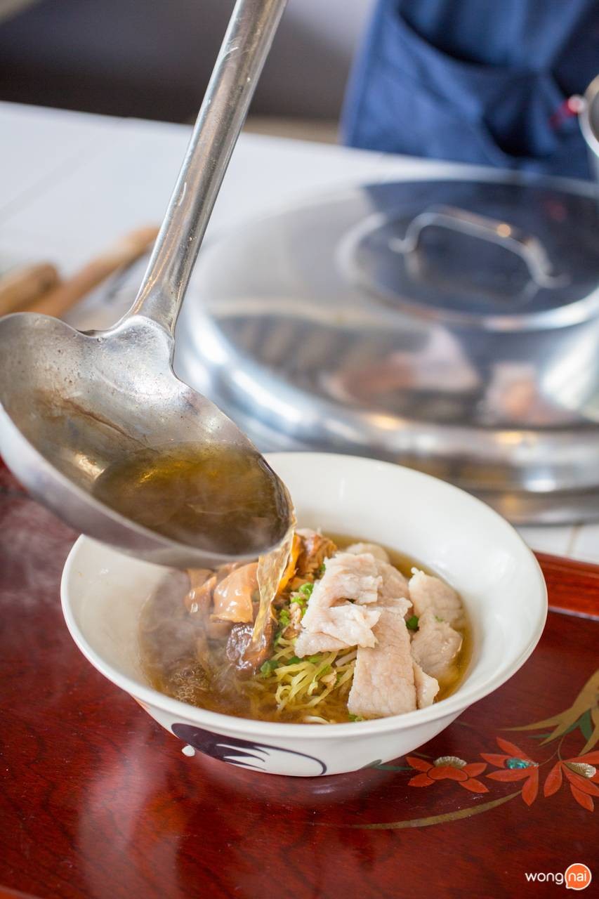 ทิพย์โอชา ก๋วยเตี๋ยวเนื้อ - หมู พิษณุโลก