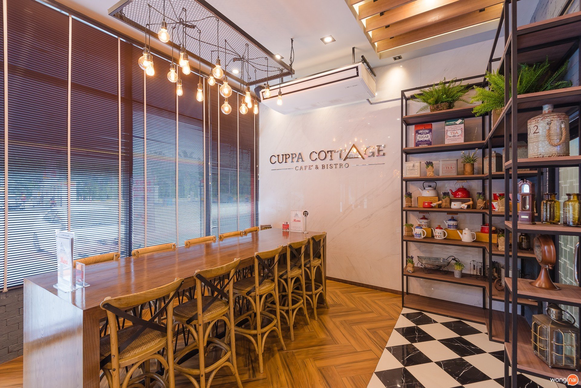 บรรยกาศในร้าน “Cuppa Cottage Cafe’ & Bistro” สุราษฎร์ธานี