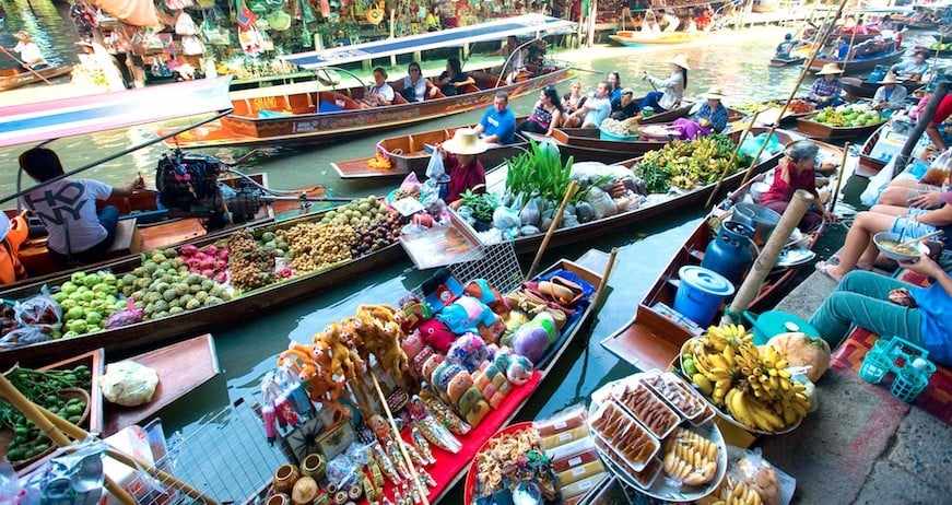 สถานที่ท่องเที่ยว ยอดนิยม ใน ตลาดน้ำดำเนินสะดวก