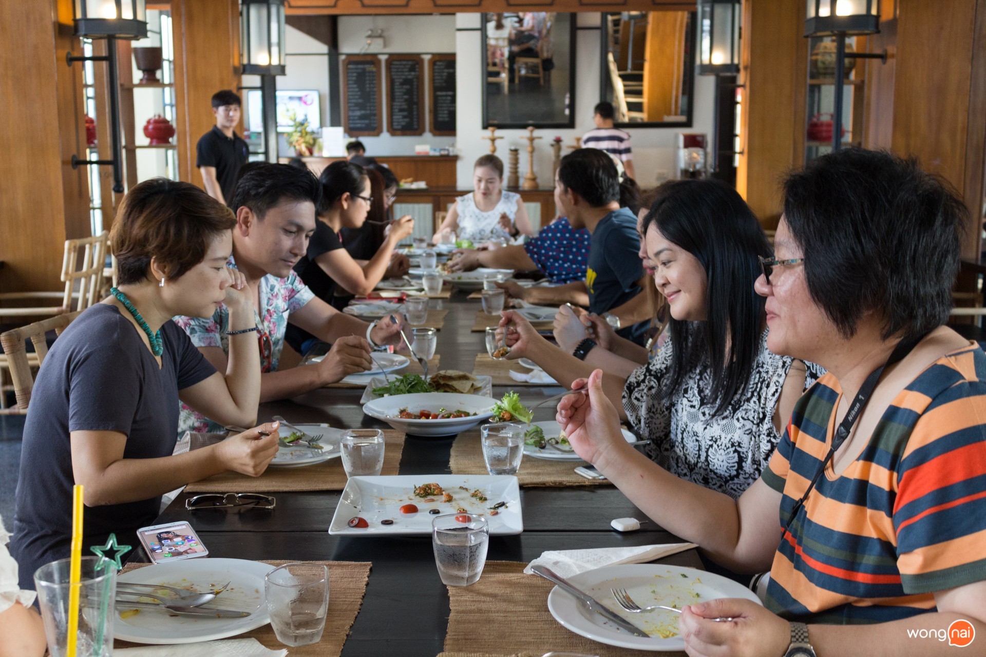 Buristro Bar & Cafe