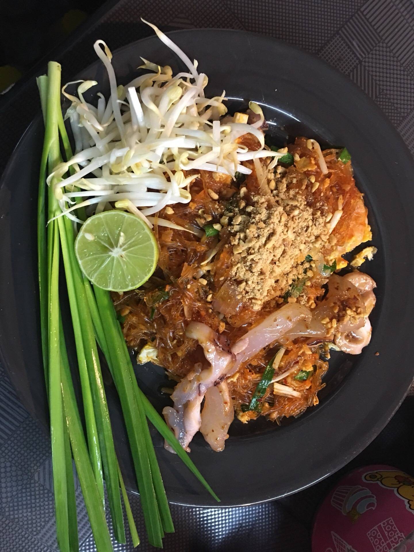 รีวิว ผัดไทประตูวัด - อร่อยต้องลอง😋😋😋