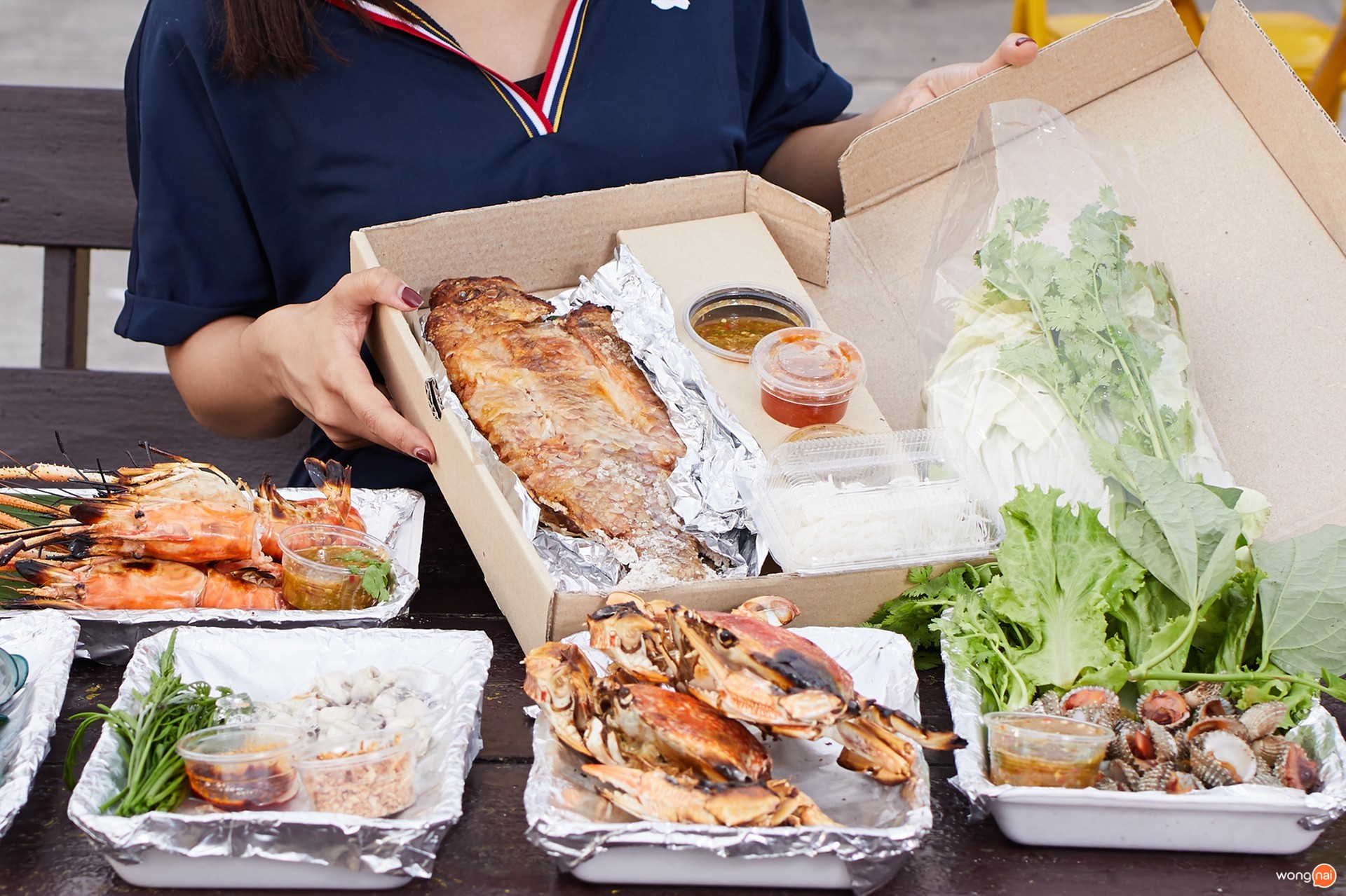 ร้าน “อร่อยจุงเบย”