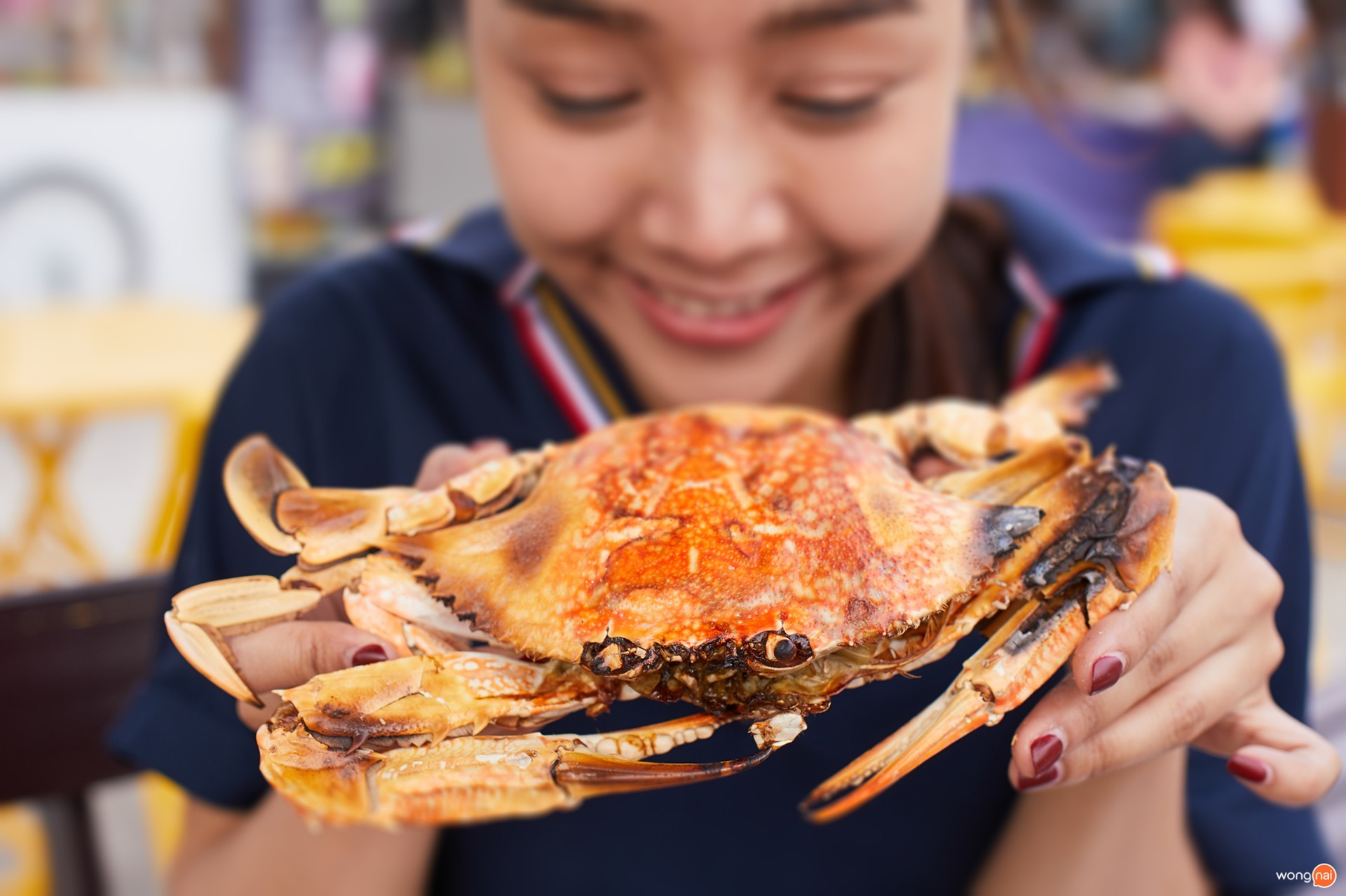 “ปูเผา” ร้าน “อร่อยจุงเบย”