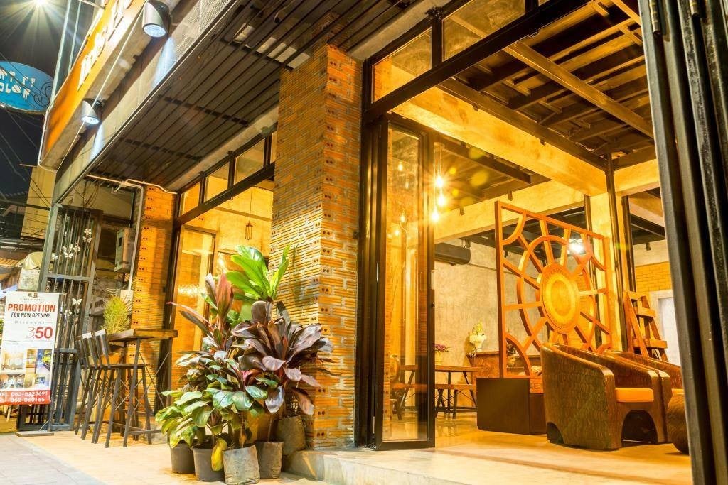 Iris Hostel Wongnai iris-hostel-wongnai