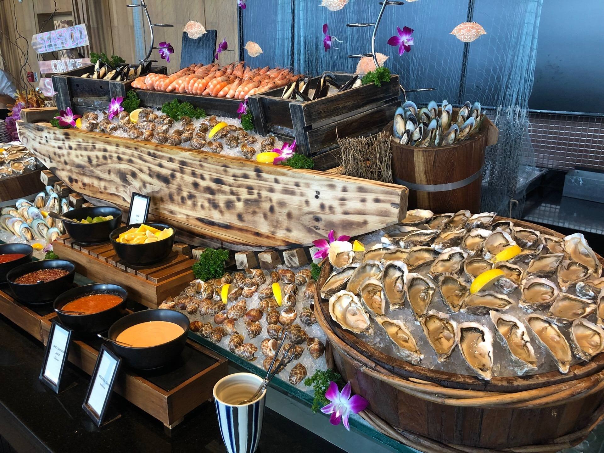 รีวิว Edge, Hilton Pattaya Hilton Pattaya Hotel Greatest buffet in