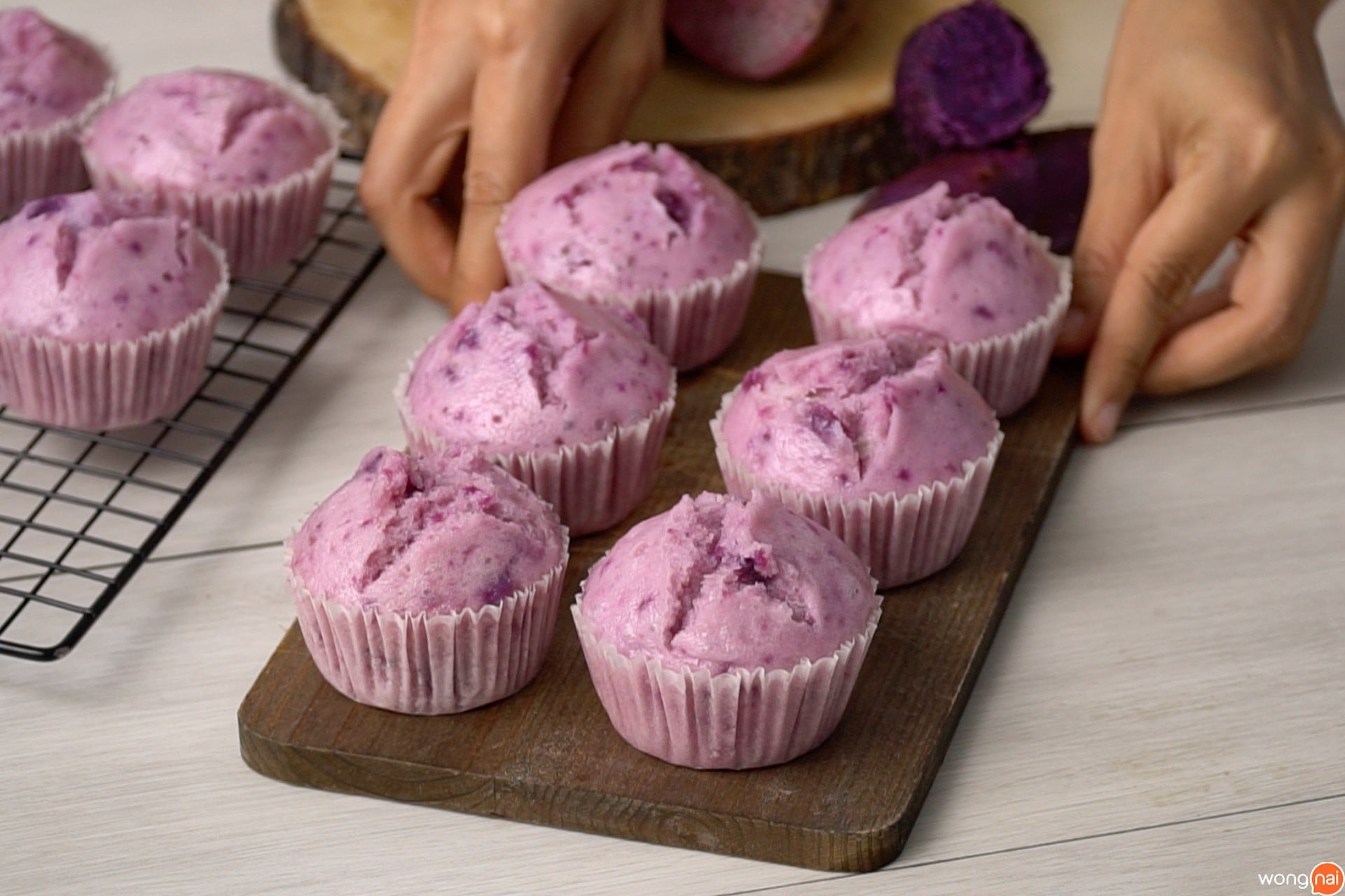 ขนมถ้วยฟูมันม่วง