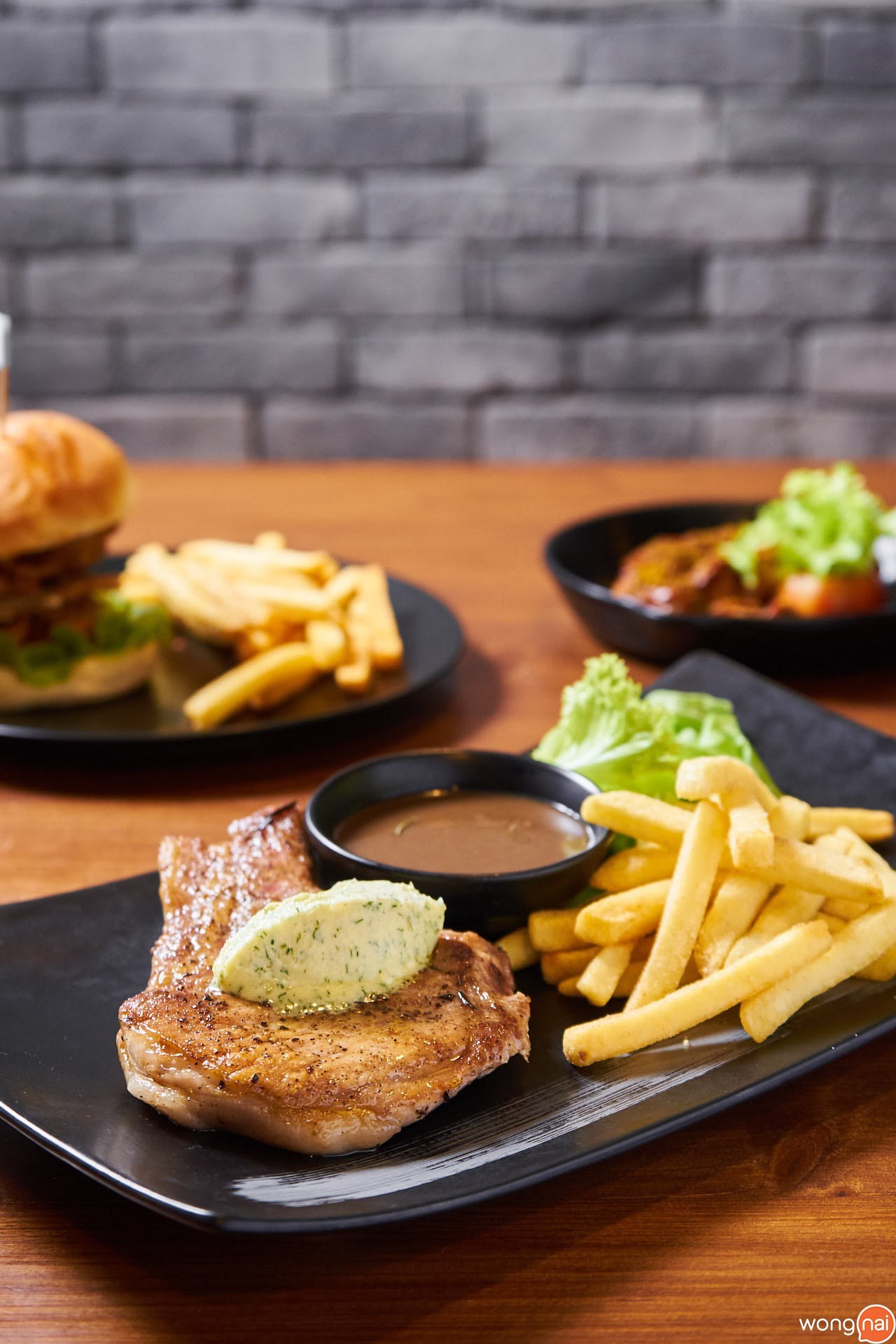 The Chop ของร้าน Henry’s Gastro Pub