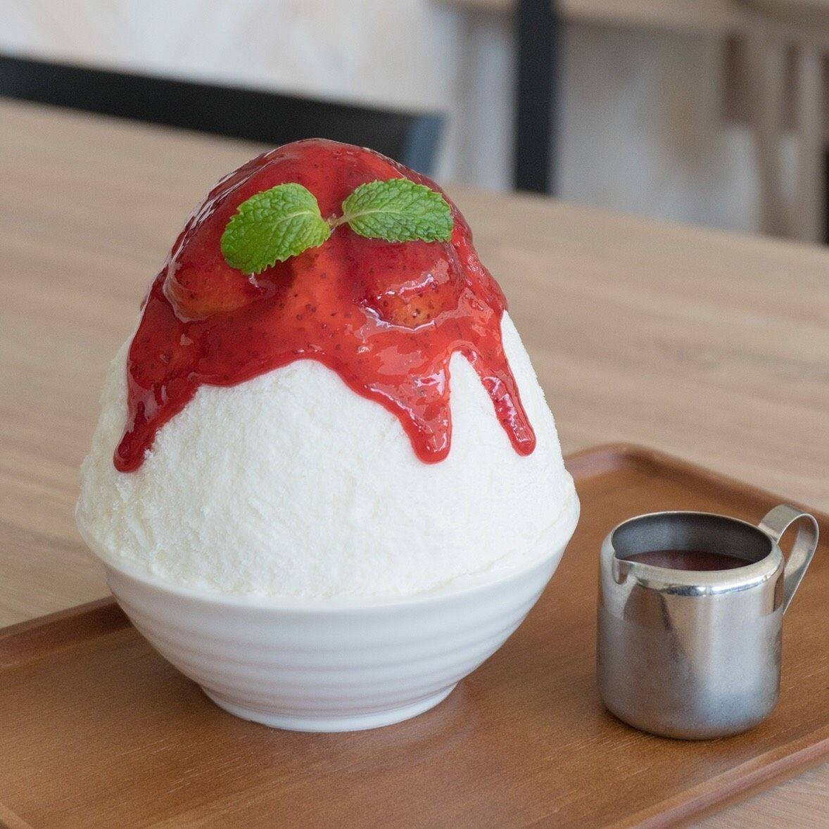 Strawberry Cheesecake Kakigori • image ร้าน After You Dessert Cafe เทอม
