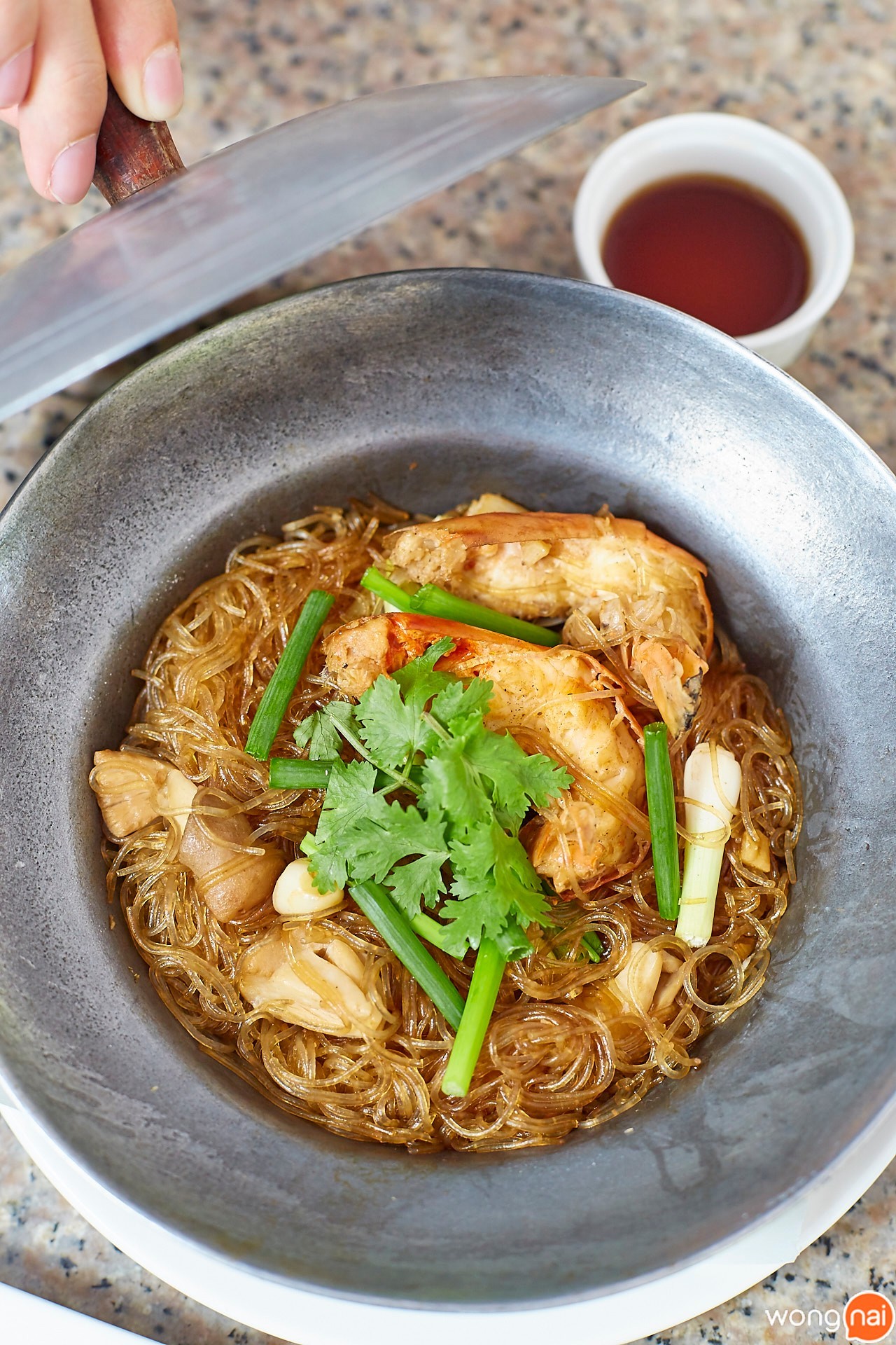 ก้ามทอง, ร้านซีฟู้ด โคราช, ร้านกุ้งเผาโคราช, ร้านอาหารทะเลโคราช