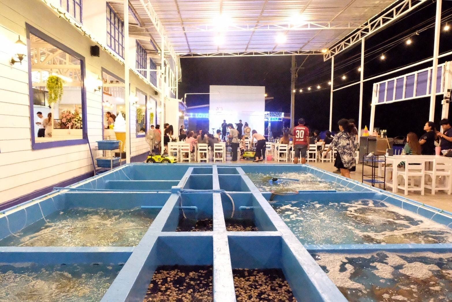 บรรยากาศภายในร้าน ของร้าน อุดม ซีฟู้ด