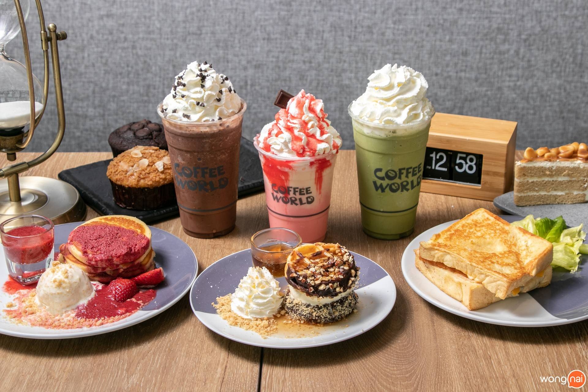 เมนูเครื่อดื่มและเบเกอร์รี ร้าน Coffee World สาขา ลำลูกกา