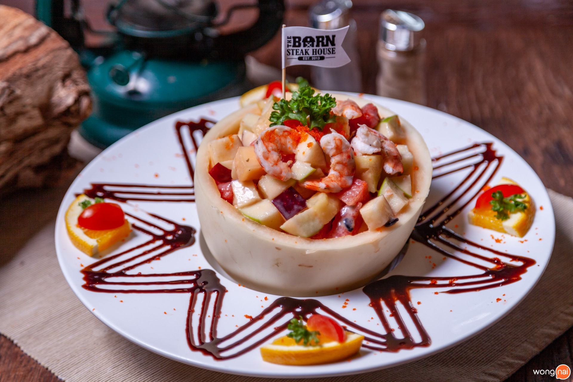 สเต๊ก บุฟเฟ่ต์ หมู่บ้านลึกลับ Hidden Village ที่มีไดโนเสาร์ The Barn Steak House เชียงใหม่